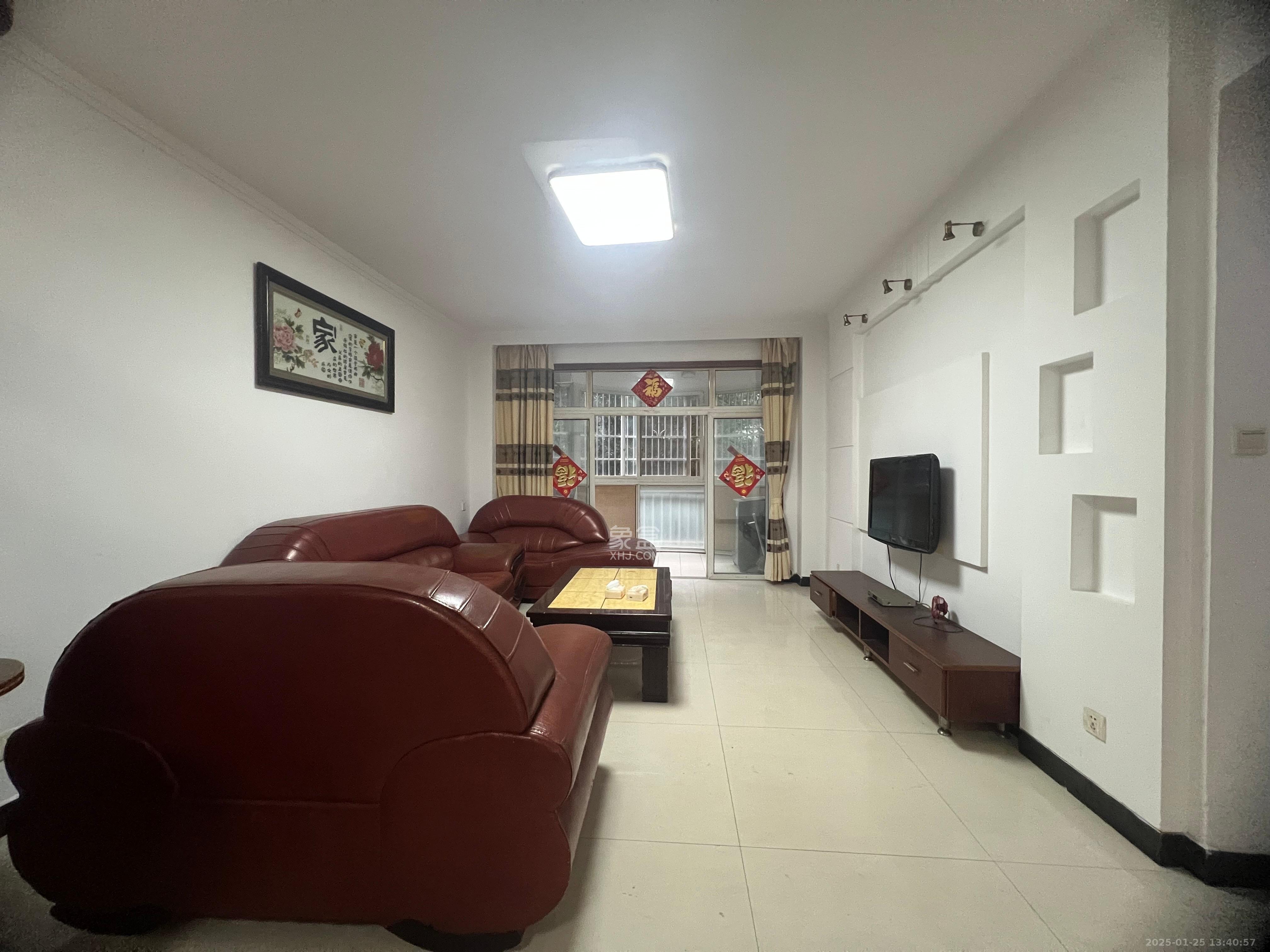 星城国际  2室2厅1卫    1500.0元/月 星城国际  2室2厅1卫    1500.0元/月室内图