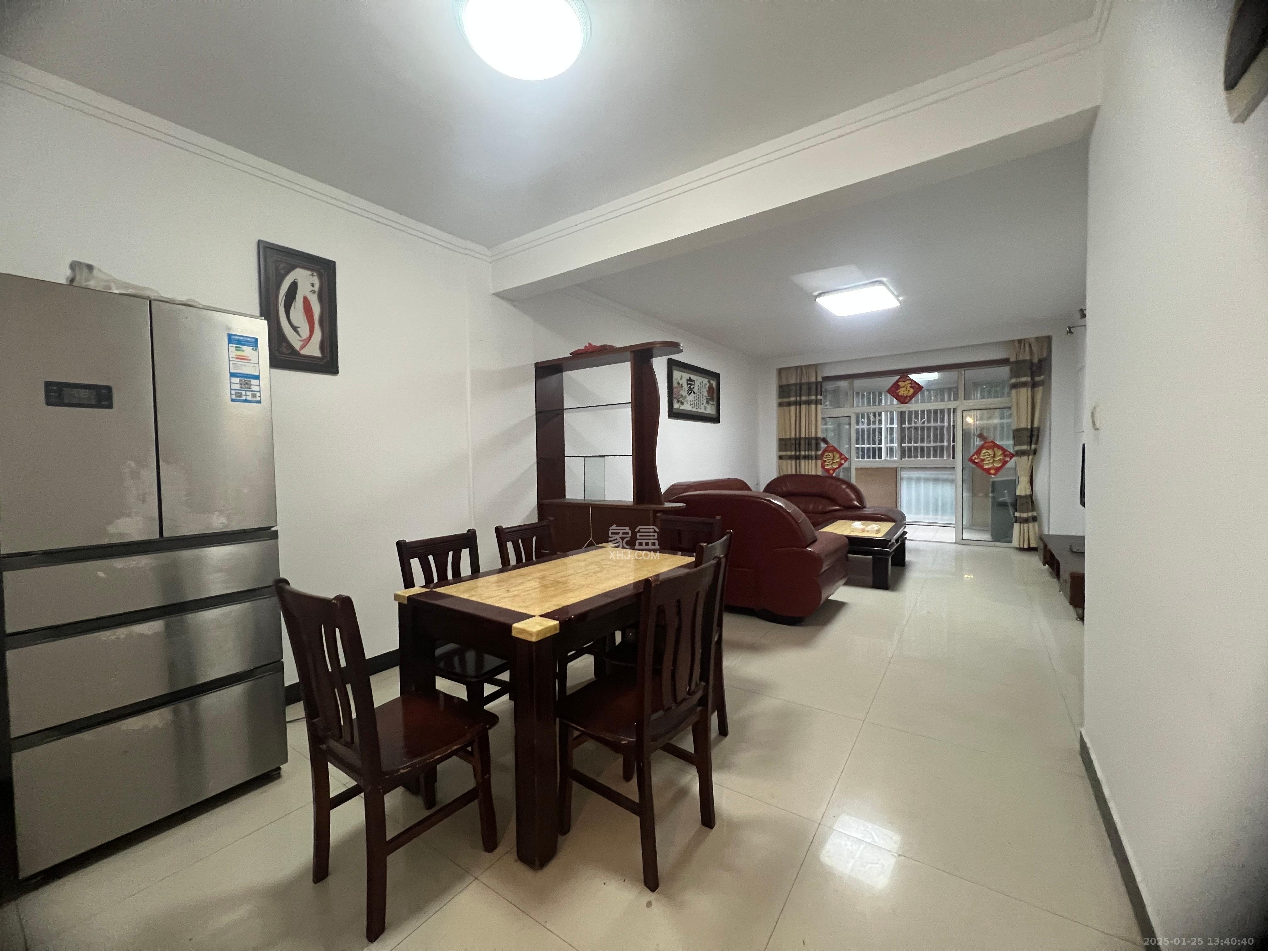 星城国际  2室2厅1卫    1500.0元/月 星城国际  2室2厅1卫    1500.0元/月室内图