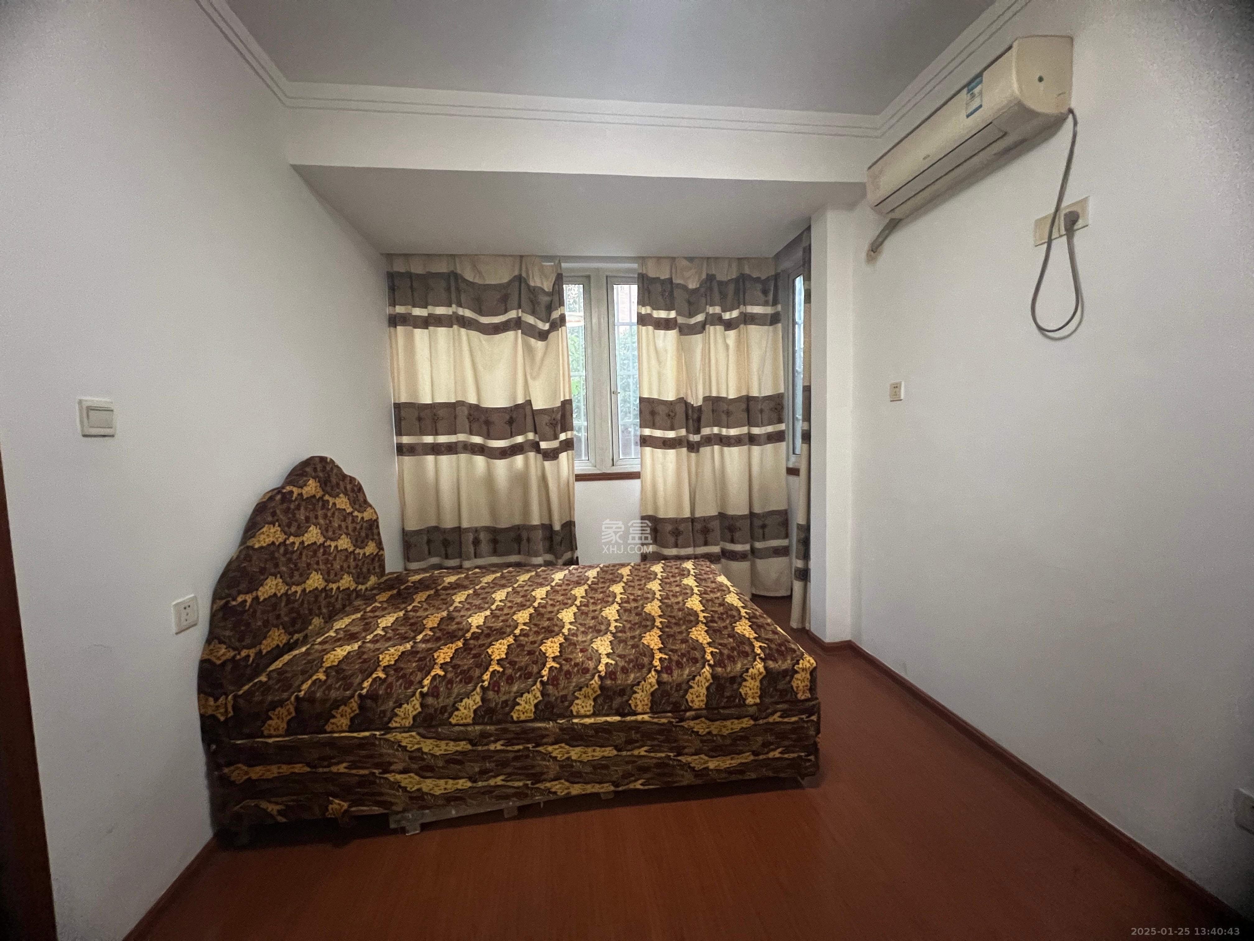 星城国际  2室2厅1卫    1500.0元/月 星城国际  2室2厅1卫    1500.0元/月室内图