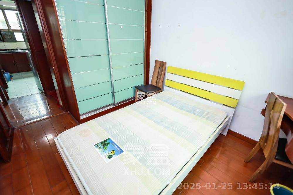 丽臣小区  3室2厅1卫   1700.00元/月室内图