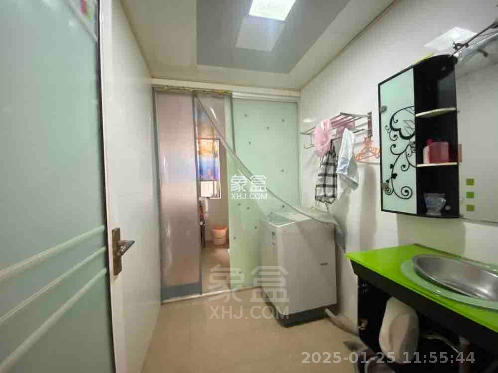 明月湖 1室1厅1卫 1500.0元/月 明月湖 1室1厅1卫 1500.0元/月室内图