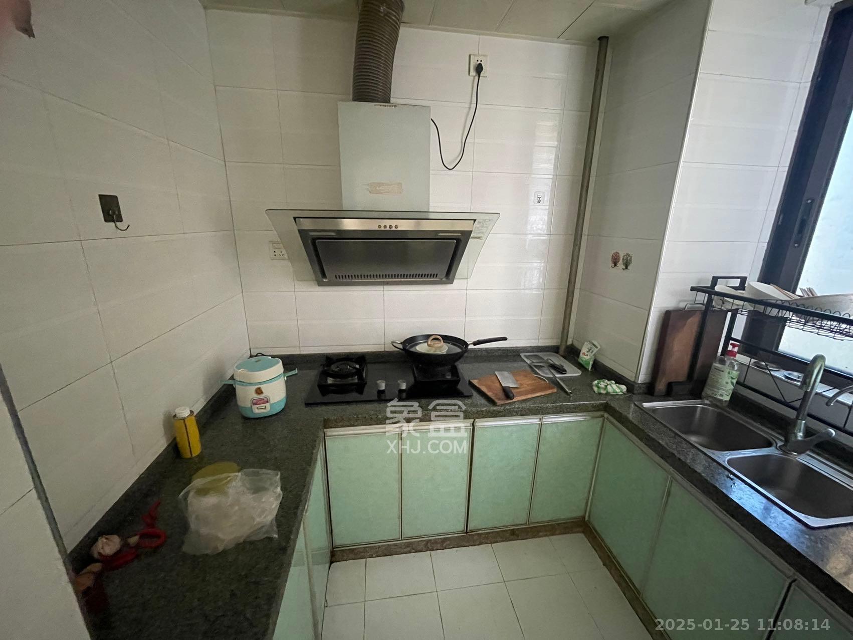 通用时代国际社区 3室2厅1卫 2200.0元/月 通用时代国际社区 3室2厅1卫 2200.0元/月室内图