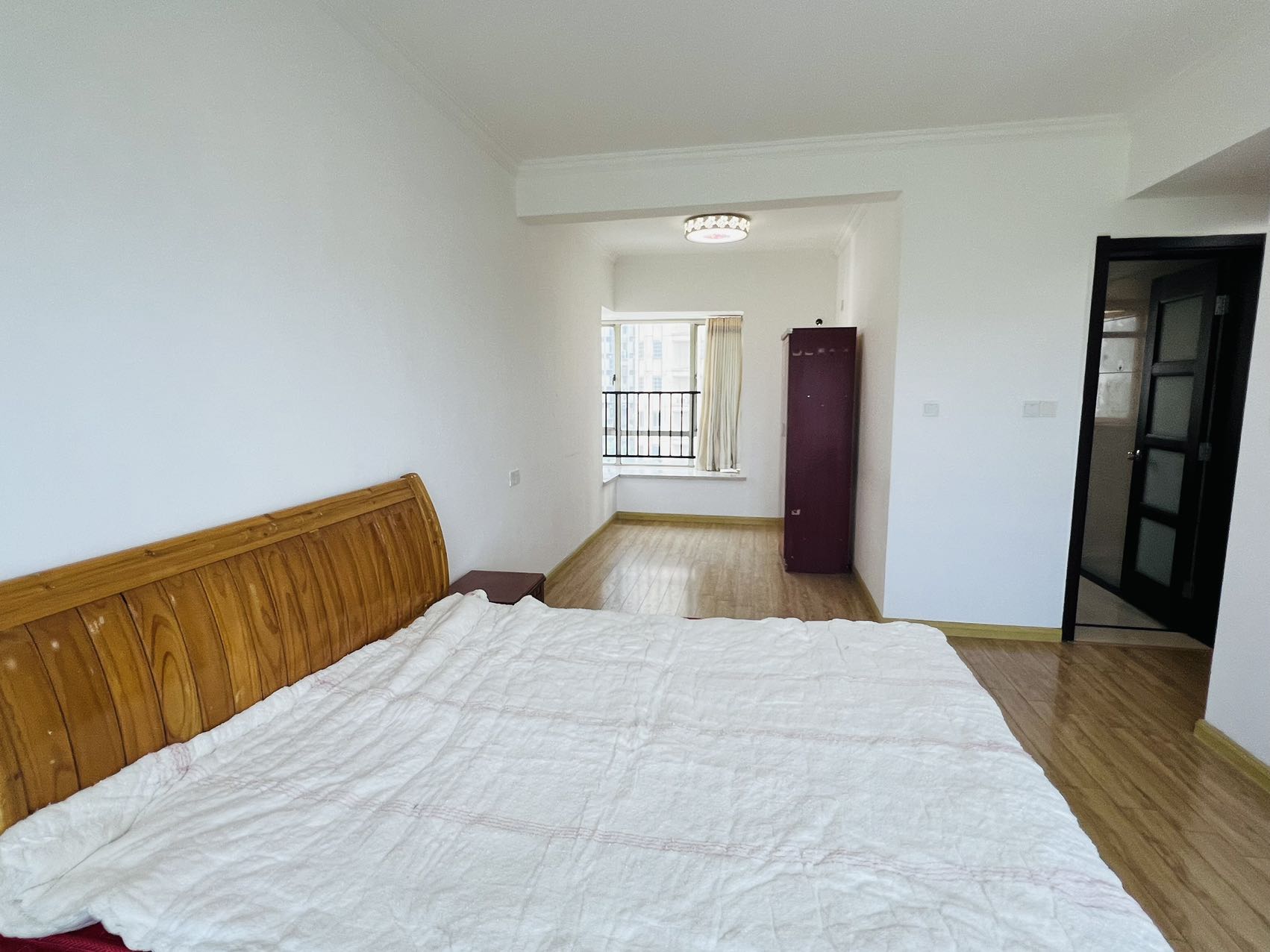 碧桂园 4室2厅2卫 2000.0元/月 碧桂园 4室2厅2卫 2000.0元/月室内图