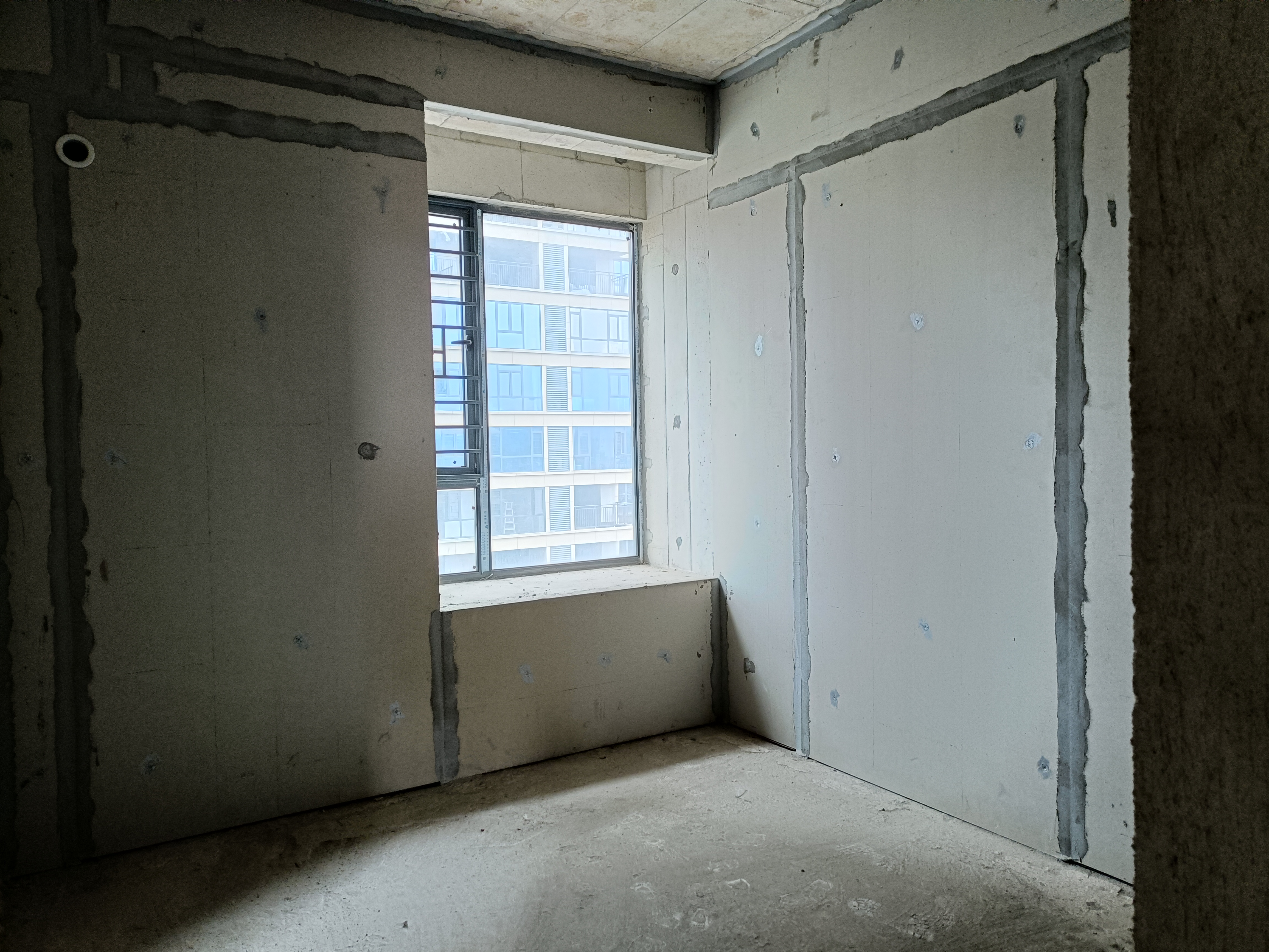 凯越湘中府 4室2厅2卫 76.80万 凯越湘中府 4室2厅2卫 76.80万客厅