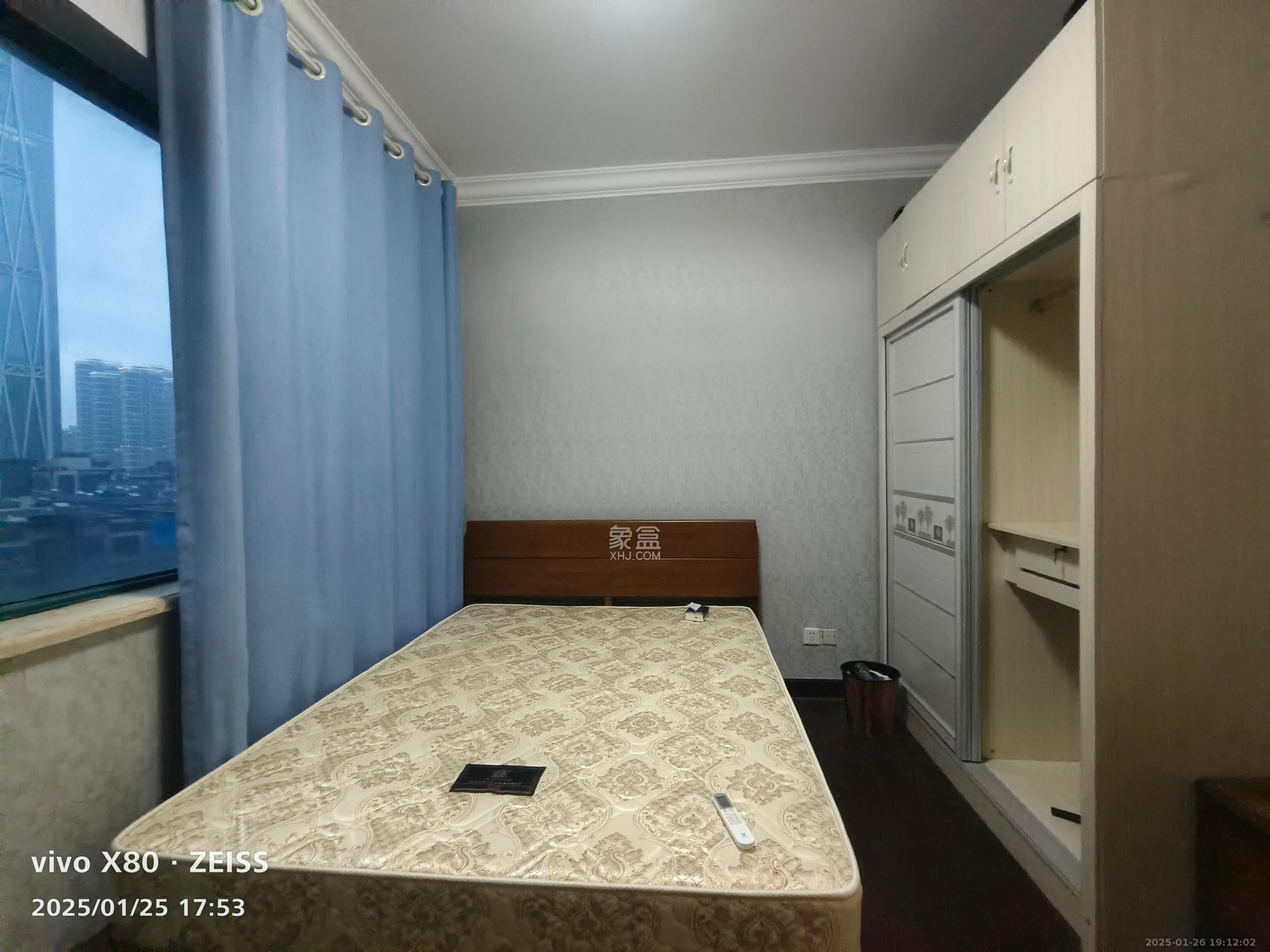 恒大御景湾 3室2厅2卫 3000.0元/月 恒大御景湾 3室2厅2卫 3000.0元/月室内图