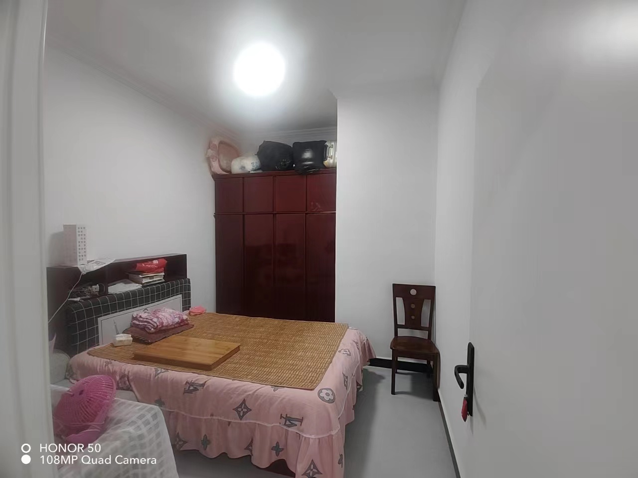 国税局家属院  2室2厅1卫    1200.0元/月 国税局家属院  2室2厅1卫    1200.0元/月小区图