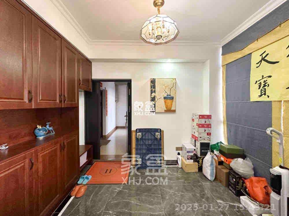 长房南屏锦源 4室2厅2卫 4000.0元/月 长房南屏锦源 4室2厅2卫 4000.0元/月室内图