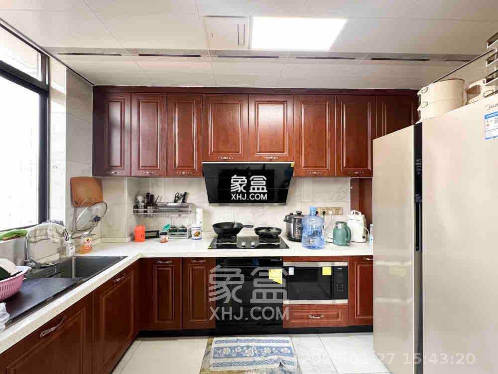 长房南屏锦源 4室2厅2卫 4000.0元/月 长房南屏锦源 4室2厅2卫 4000.0元/月室内图