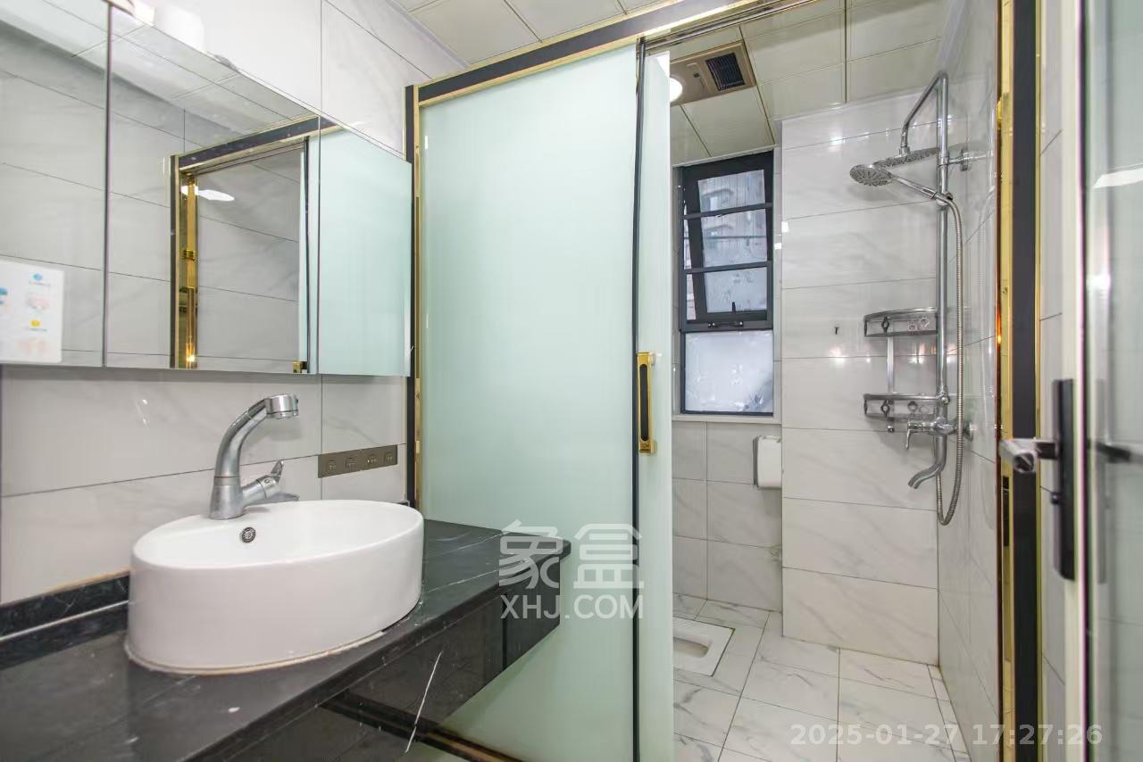 恒基凯旋门三期 4室2厅2卫 3000.0元/月 恒基凯旋门三期 4室2厅2卫 3000.0元/月室内图