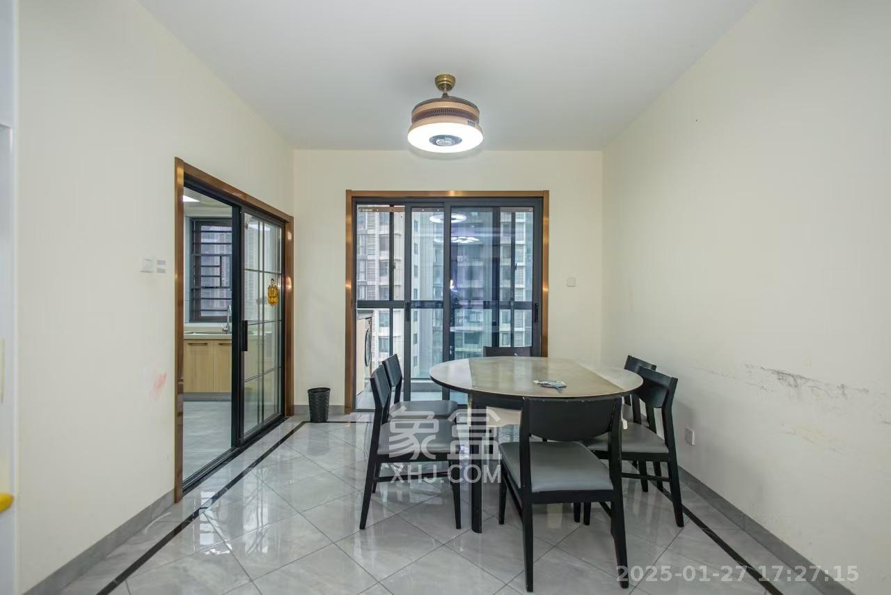 恒基凯旋门三期 4室2厅2卫 3000.0元/月 恒基凯旋门三期 4室2厅2卫 3000.0元/月室内图