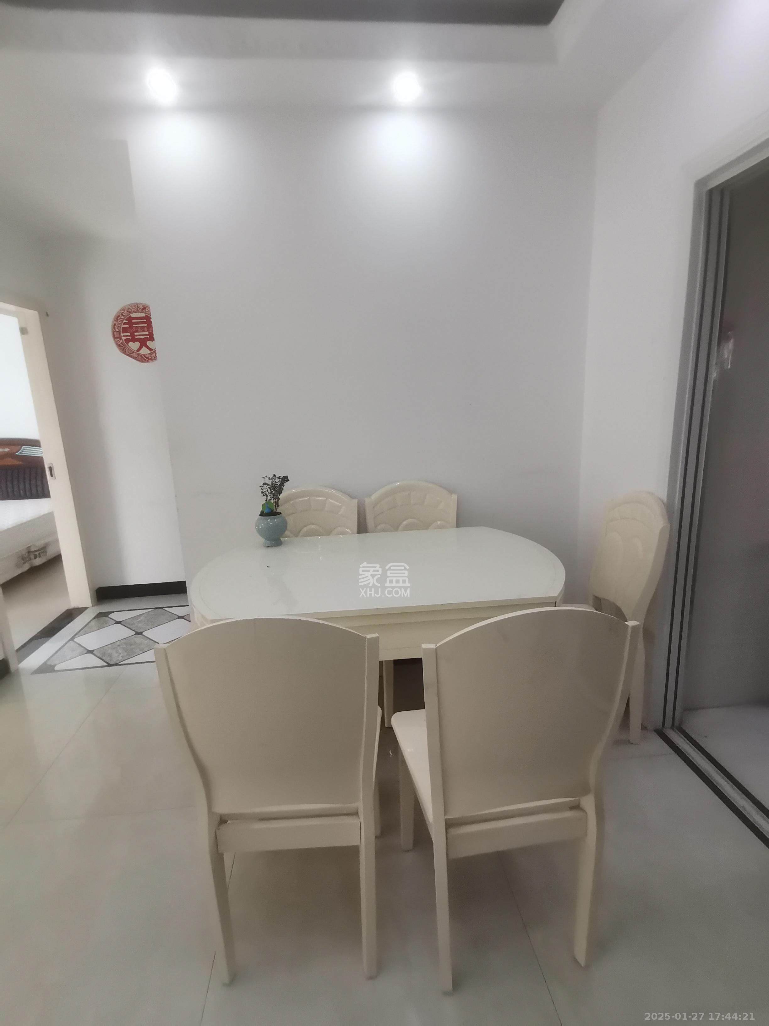 东驿竹园 2室0厅0卫 2000.0元/月 东驿竹园 2室0厅0卫 2000.0元/月室内图