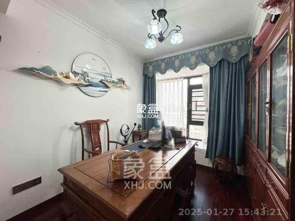 长房南屏锦源 4室2厅2卫 4000.0元/月 长房南屏锦源 4室2厅2卫 4000.0元/月室内图