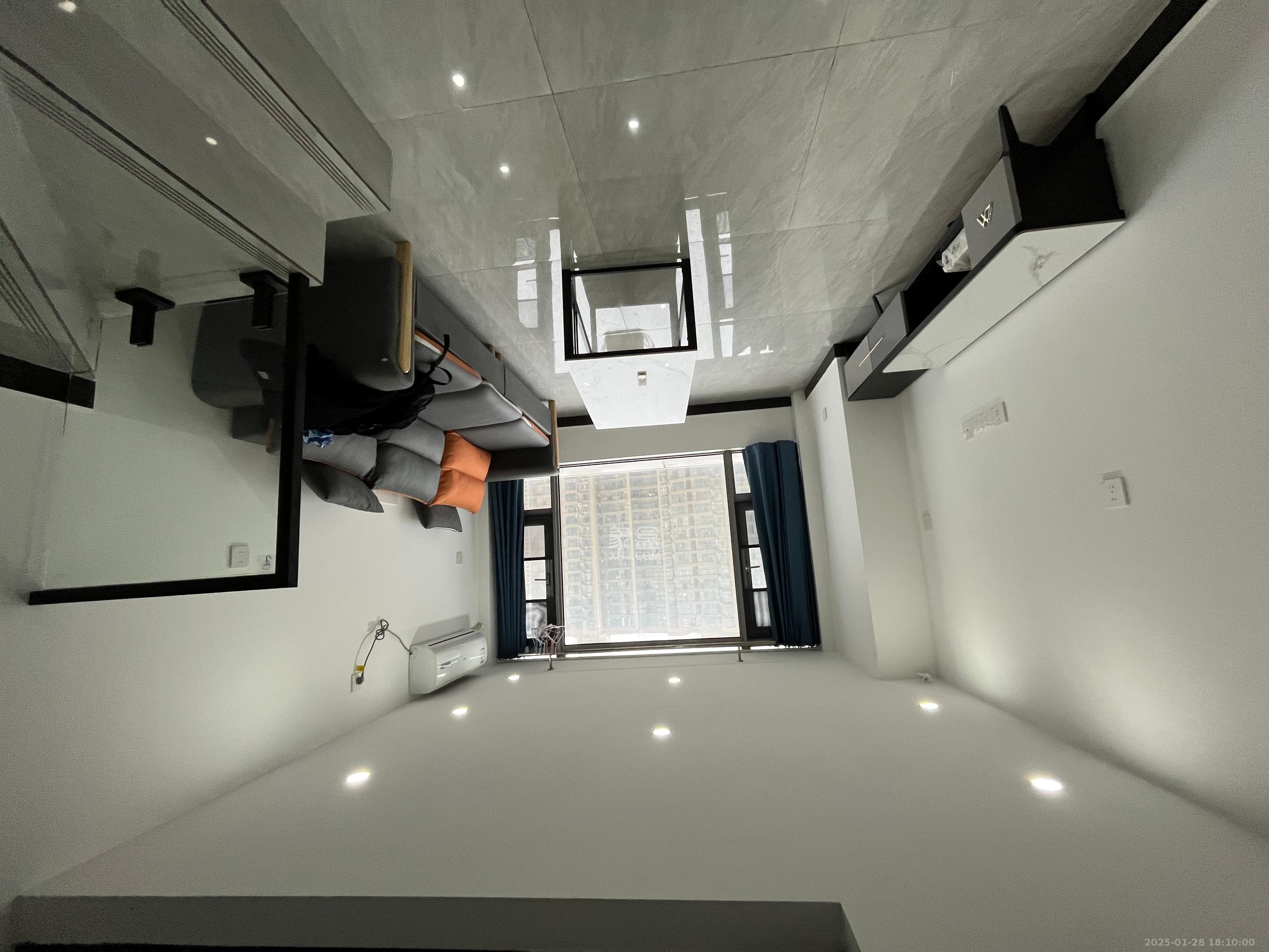 保利天禧EF区 1室1厅1卫 2700.0元/月 保利天禧EF区 1室1厅1卫 2700.0元/月室内图