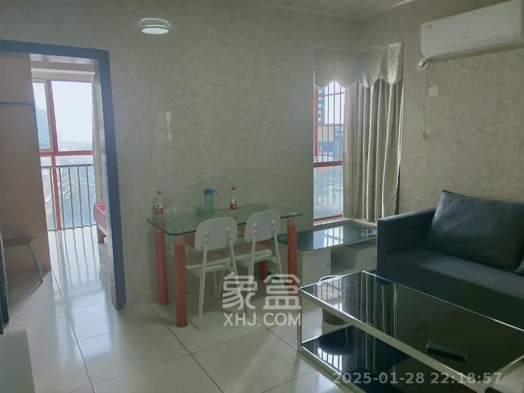 青和上座(上味舫大厦) 1室1厅1卫 2500.0元/月 青和上座(上味舫大厦) 1室1厅1卫 2500.0元/月室内图