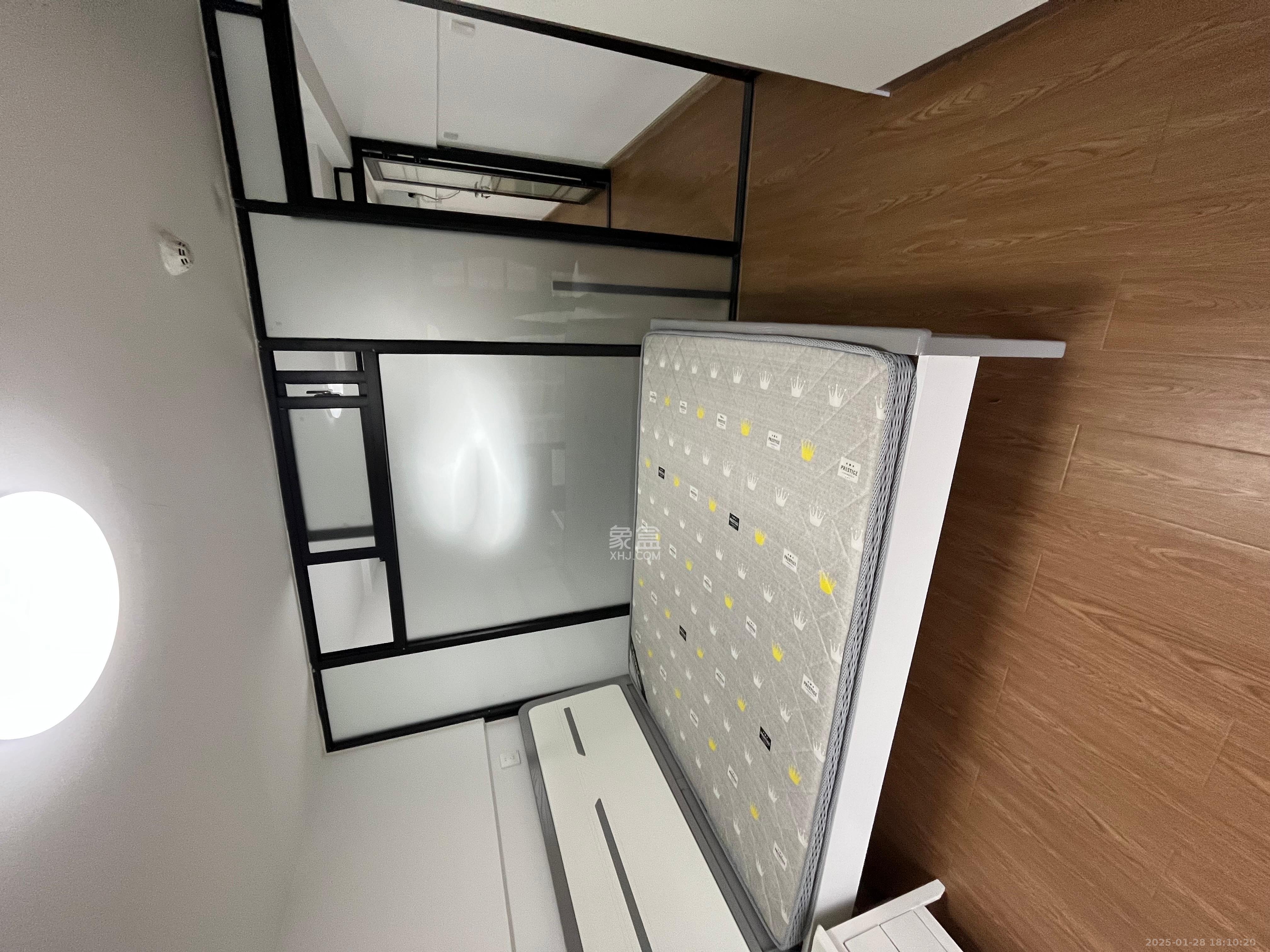 保利天禧EF区 1室1厅1卫 2700.0元/月 保利天禧EF区 1室1厅1卫 2700.0元/月室内图