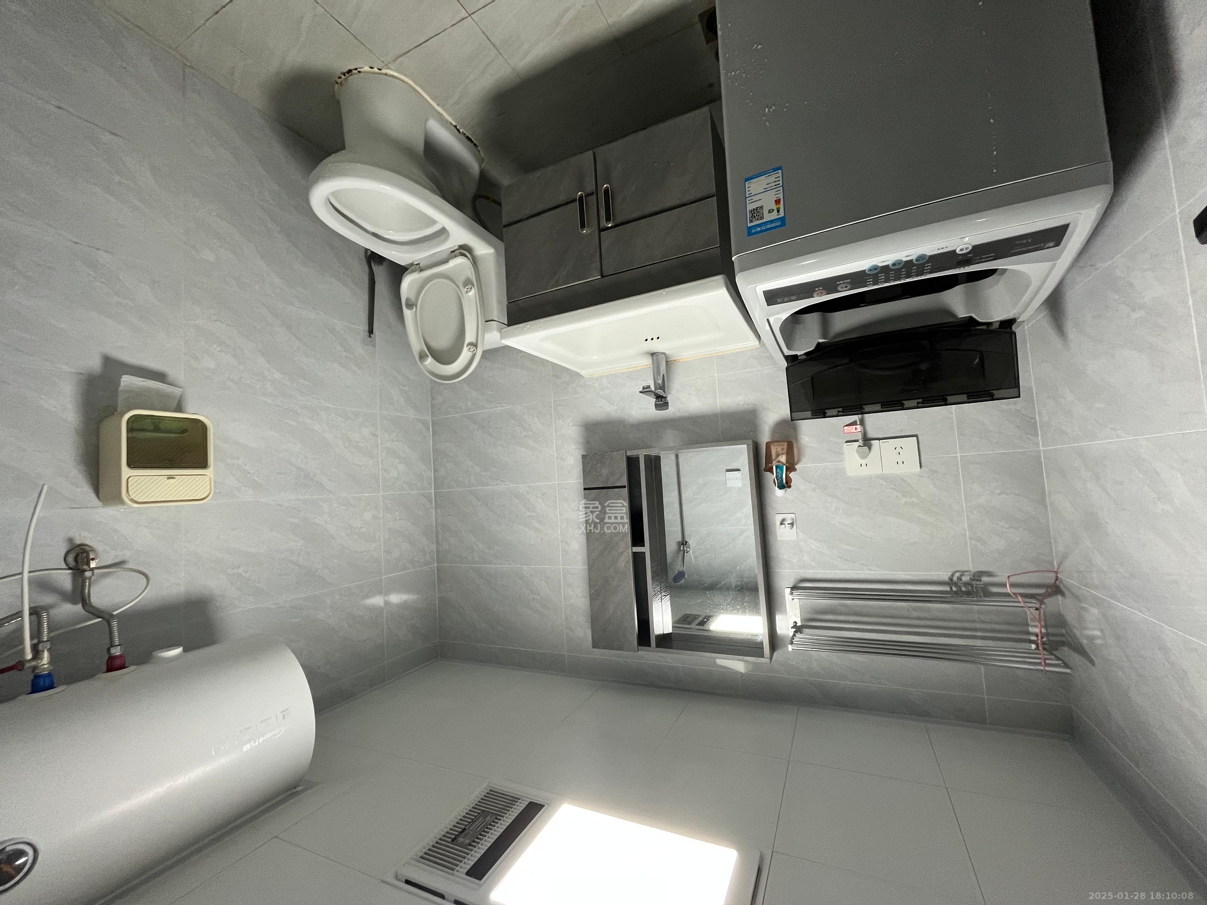 保利天禧EF区 1室1厅1卫 2700.0元/月 保利天禧EF区 1室1厅1卫 2700.0元/月室内图