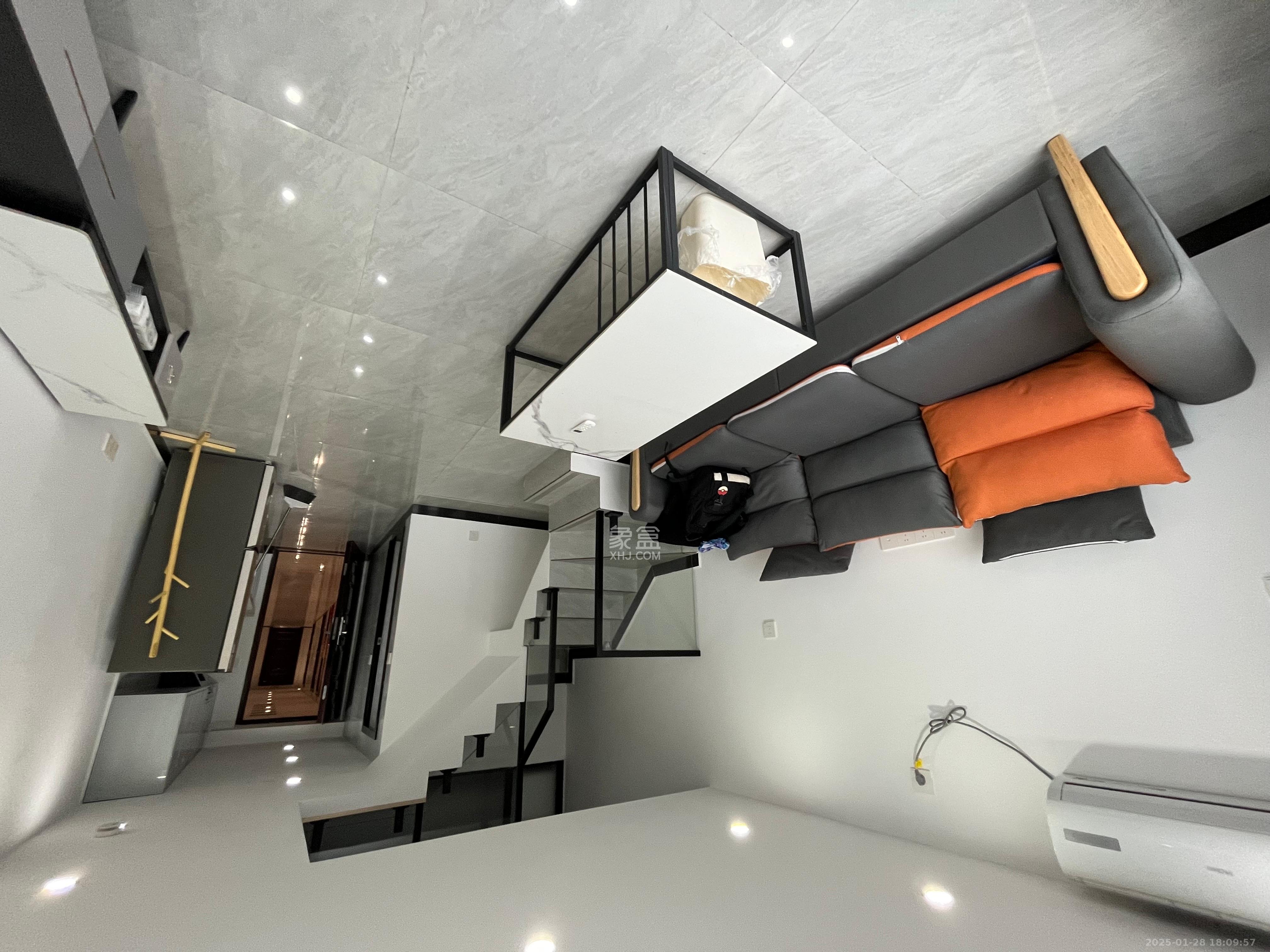 保利天禧EF区 1室1厅1卫 2700.0元/月 保利天禧EF区 1室1厅1卫 2700.0元/月室内图