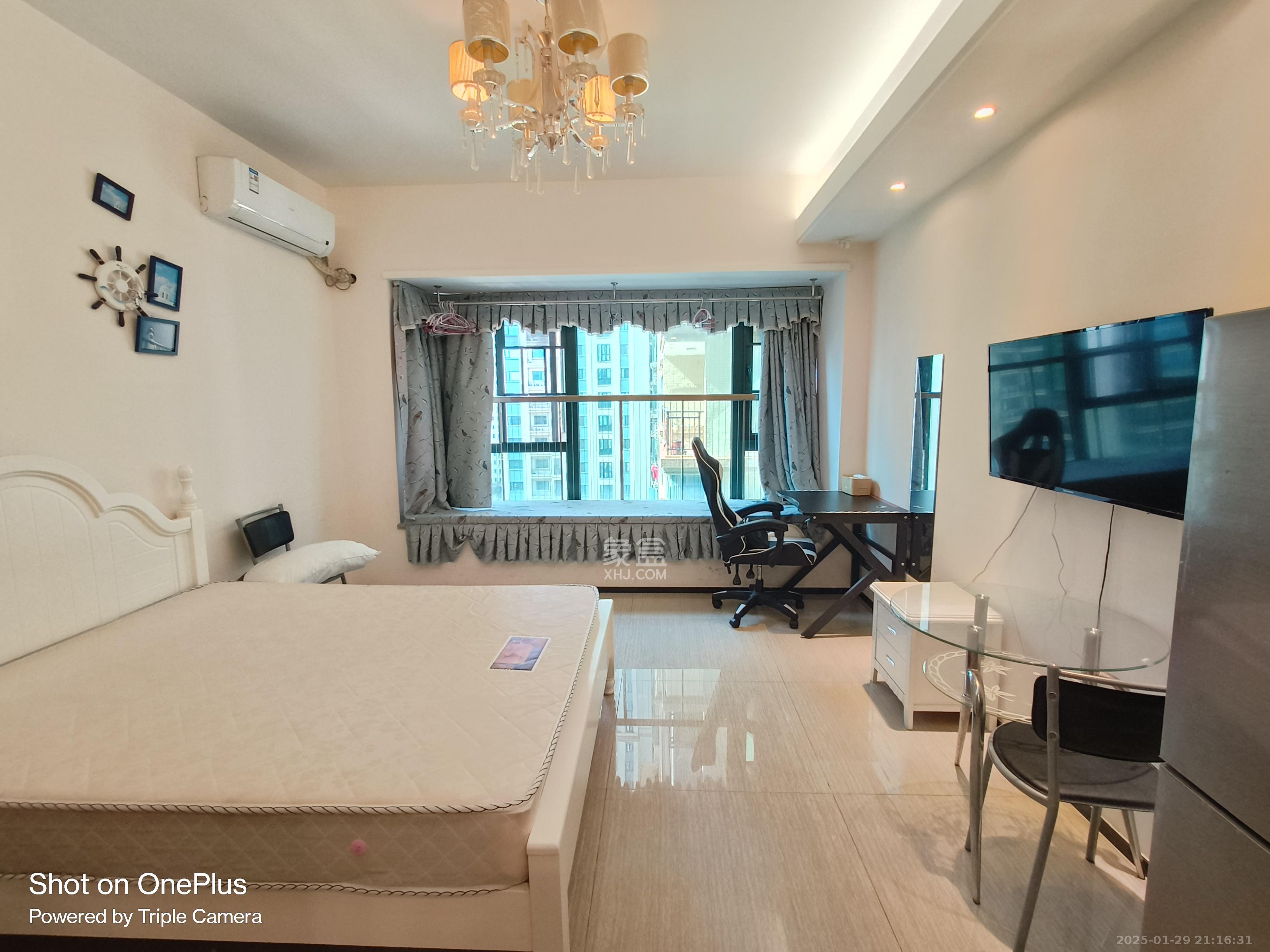 恒大翡翠华庭  1室1厅1卫    1280.0元/月 恒大翡翠华庭  1室1厅1卫    1280.0元/月室内图