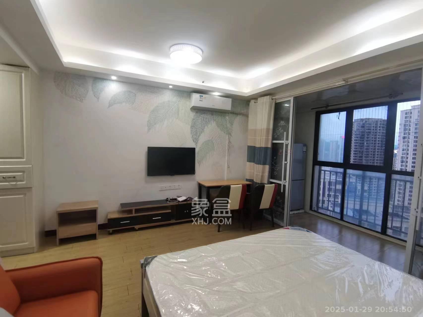 保利麓谷林语I区  1室1厅1卫    1600.0元/月 保利麓谷林语I区  1室1厅1卫    1600.0元/月室内图