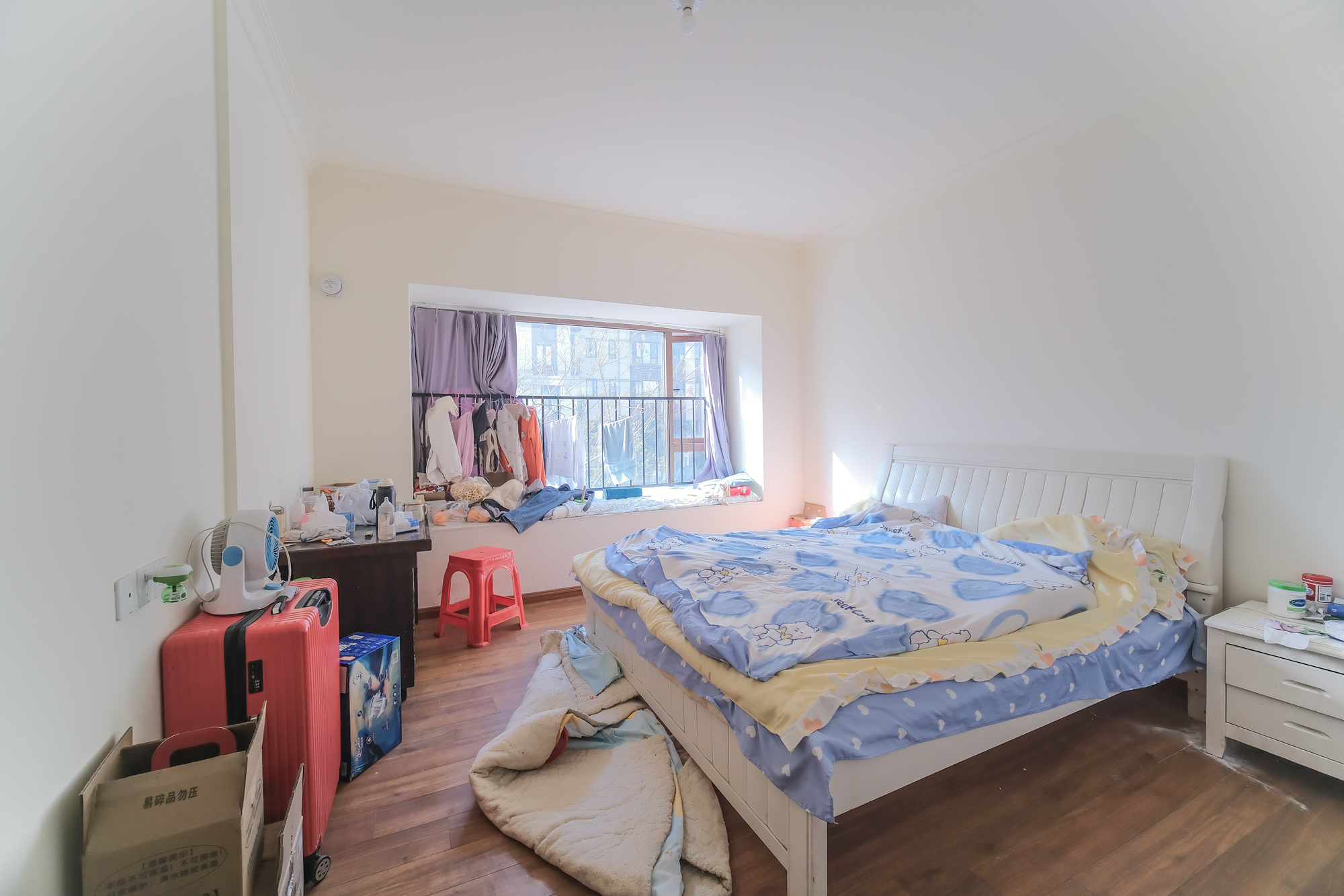 碧桂园翘楚棠  4室2厅2卫    96.0万 碧桂园翘楚棠  4室2厅2卫    96.0万卧室