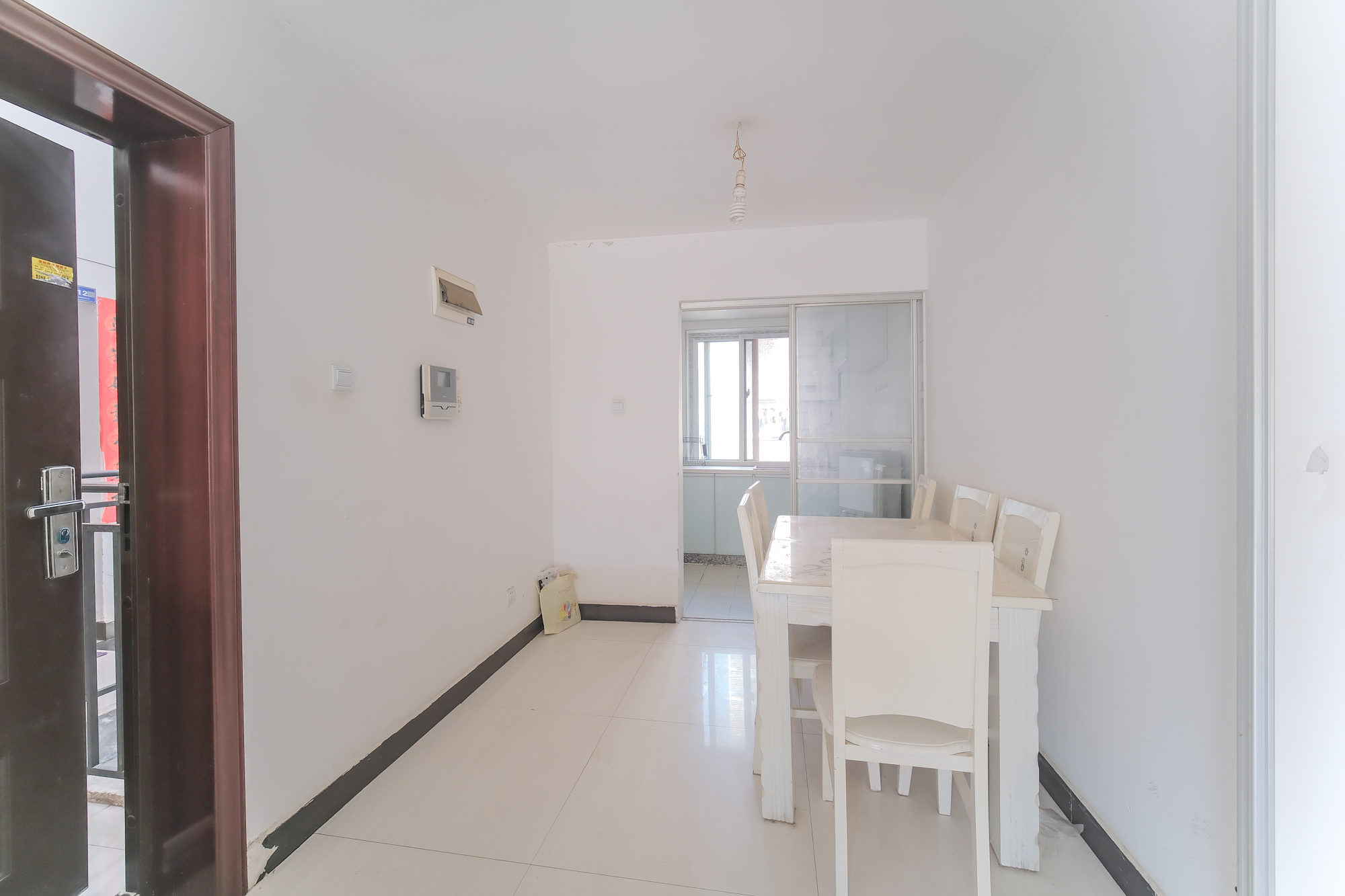 山水湾  2室2厅1卫    45.0万 山水湾  2室2厅1卫    45.0万客厅