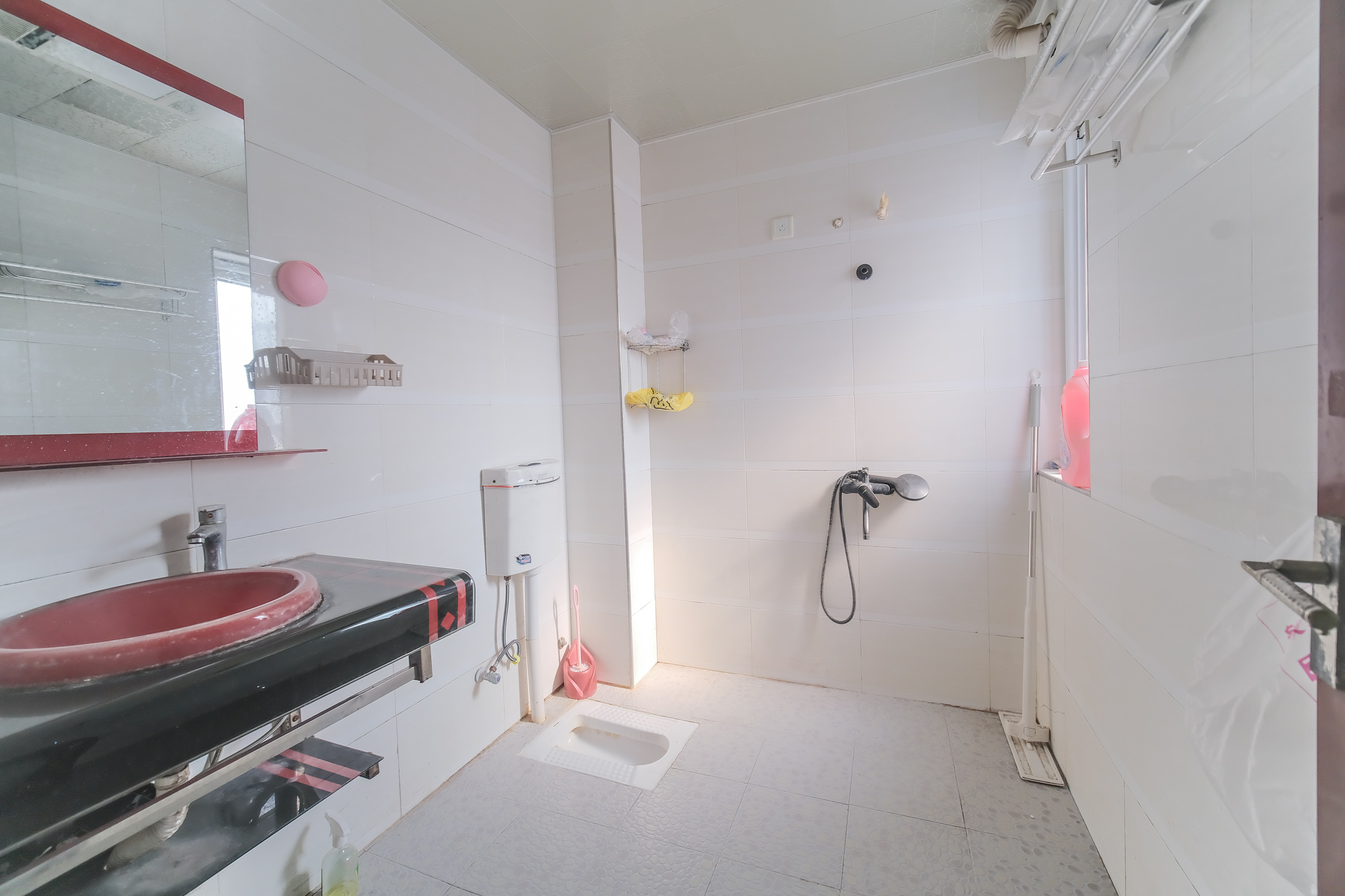 山水湾  2室2厅1卫    45.0万 山水湾  2室2厅1卫    45.0万卫生间