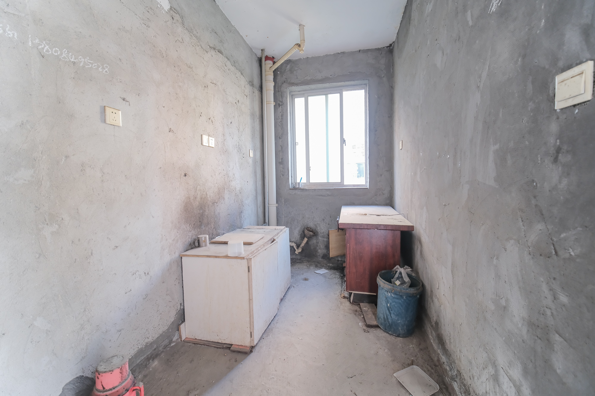 红树湾  3室2厅2卫    65.0万 红树湾  3室2厅2卫    65.0万厨房