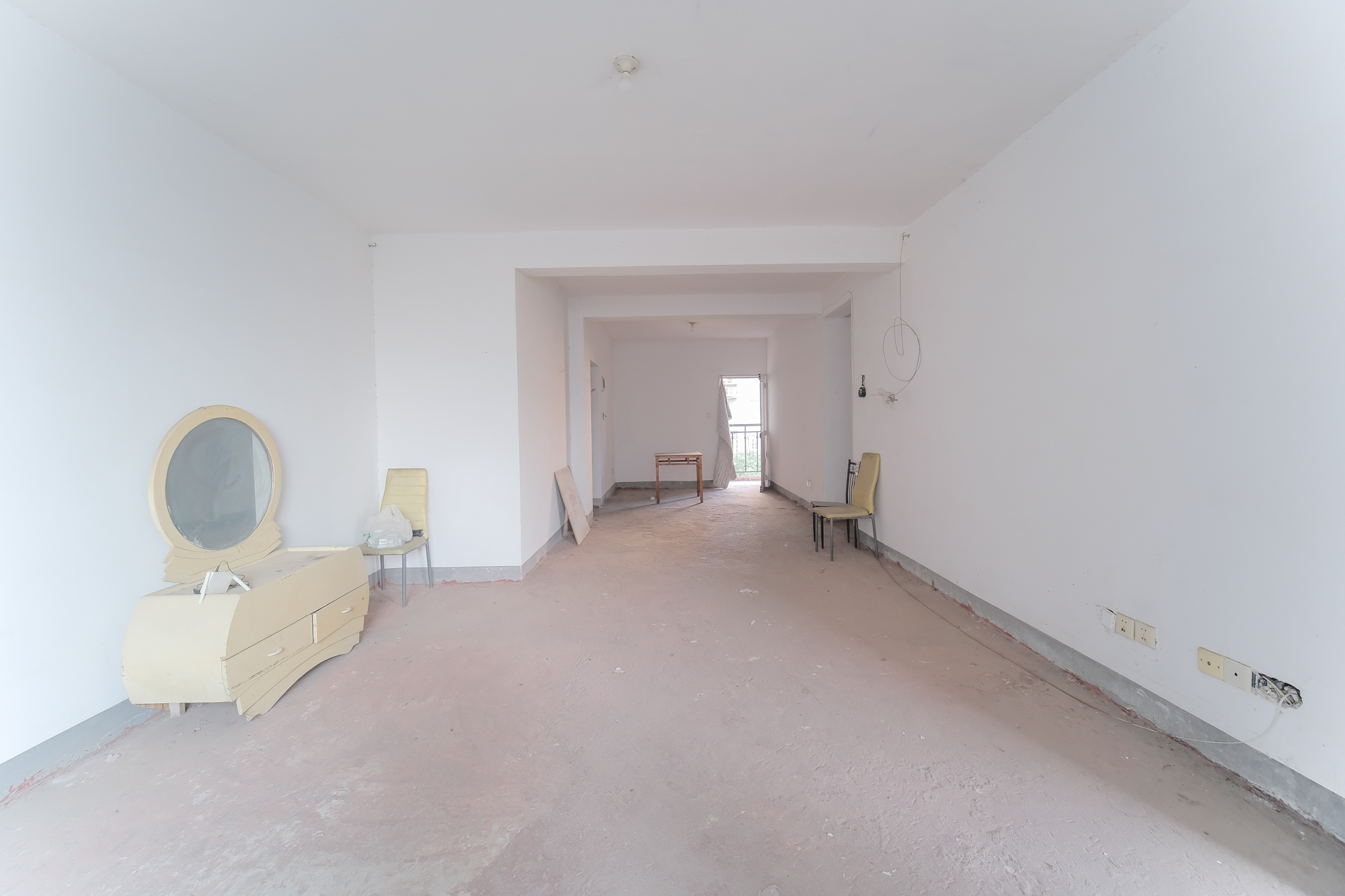 红树湾  3室2厅2卫    65.0万 红树湾  3室2厅2卫    65.0万客厅