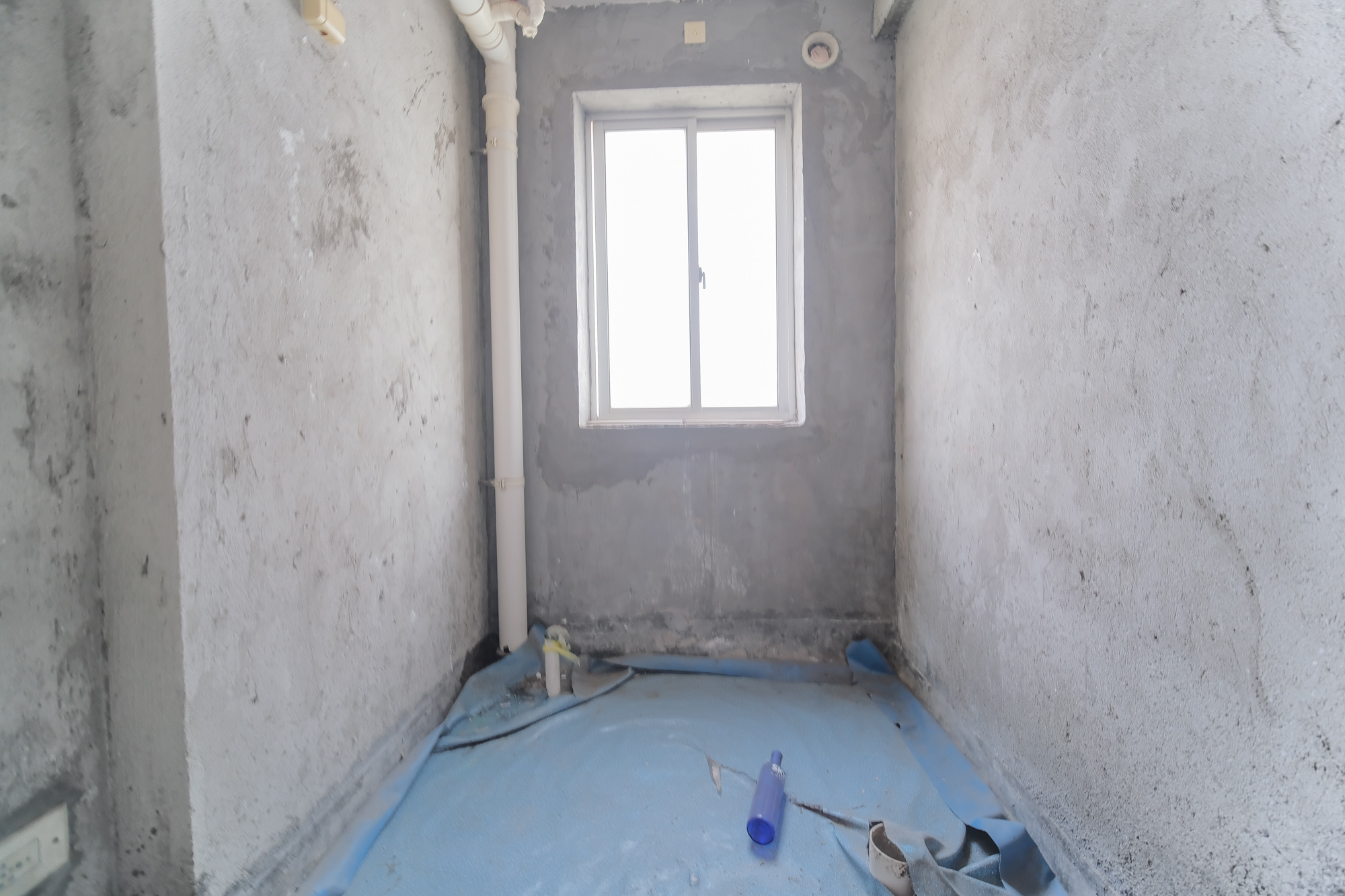 红树湾  3室2厅2卫    65.0万 红树湾  3室2厅2卫    65.0万卫生间