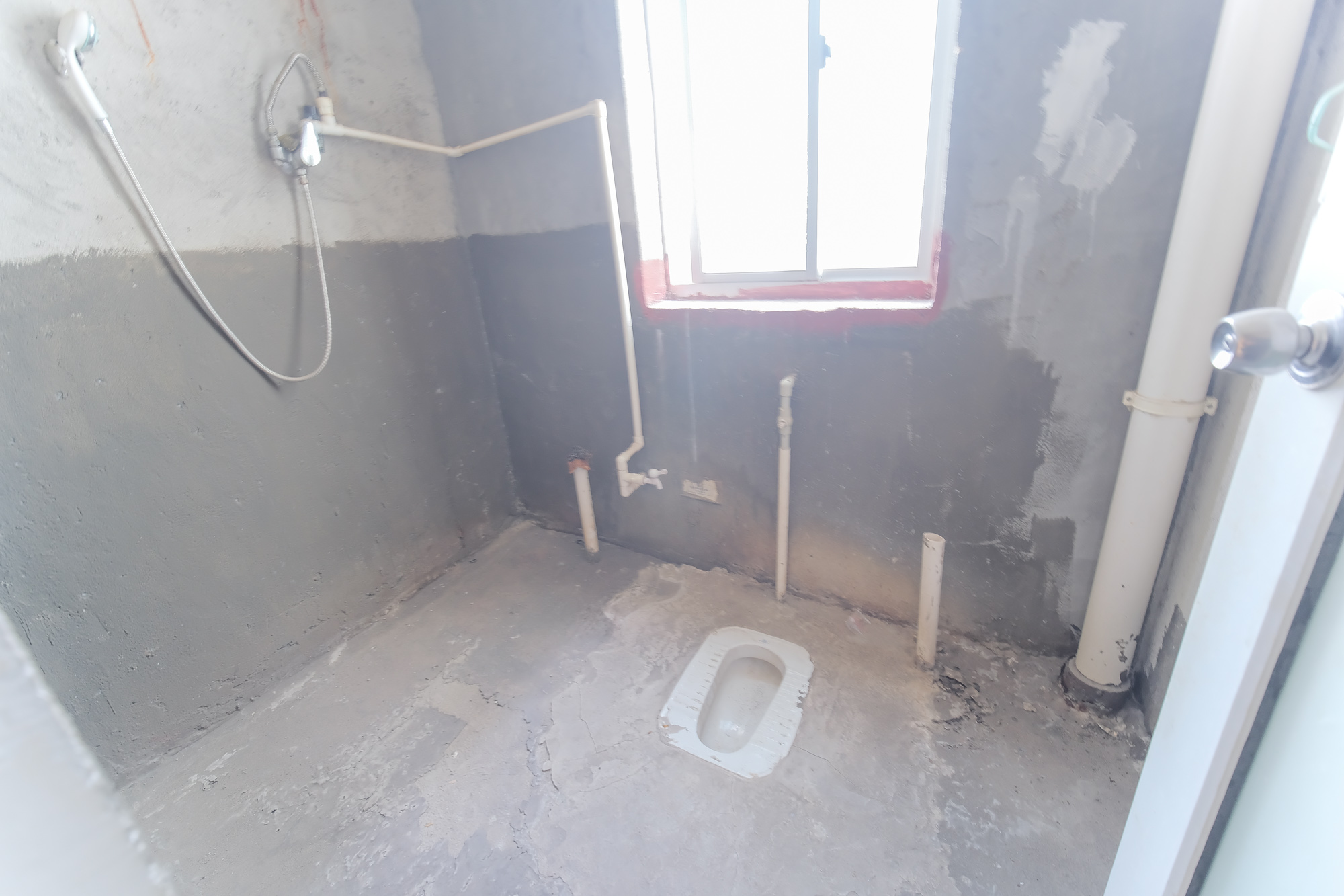 红树湾  3室2厅2卫    65.0万 红树湾  3室2厅2卫    65.0万卫生间