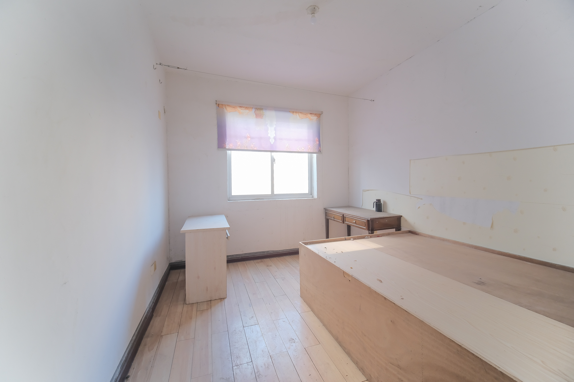 红树湾  3室2厅2卫    65.0万 红树湾  3室2厅2卫    65.0万卧室