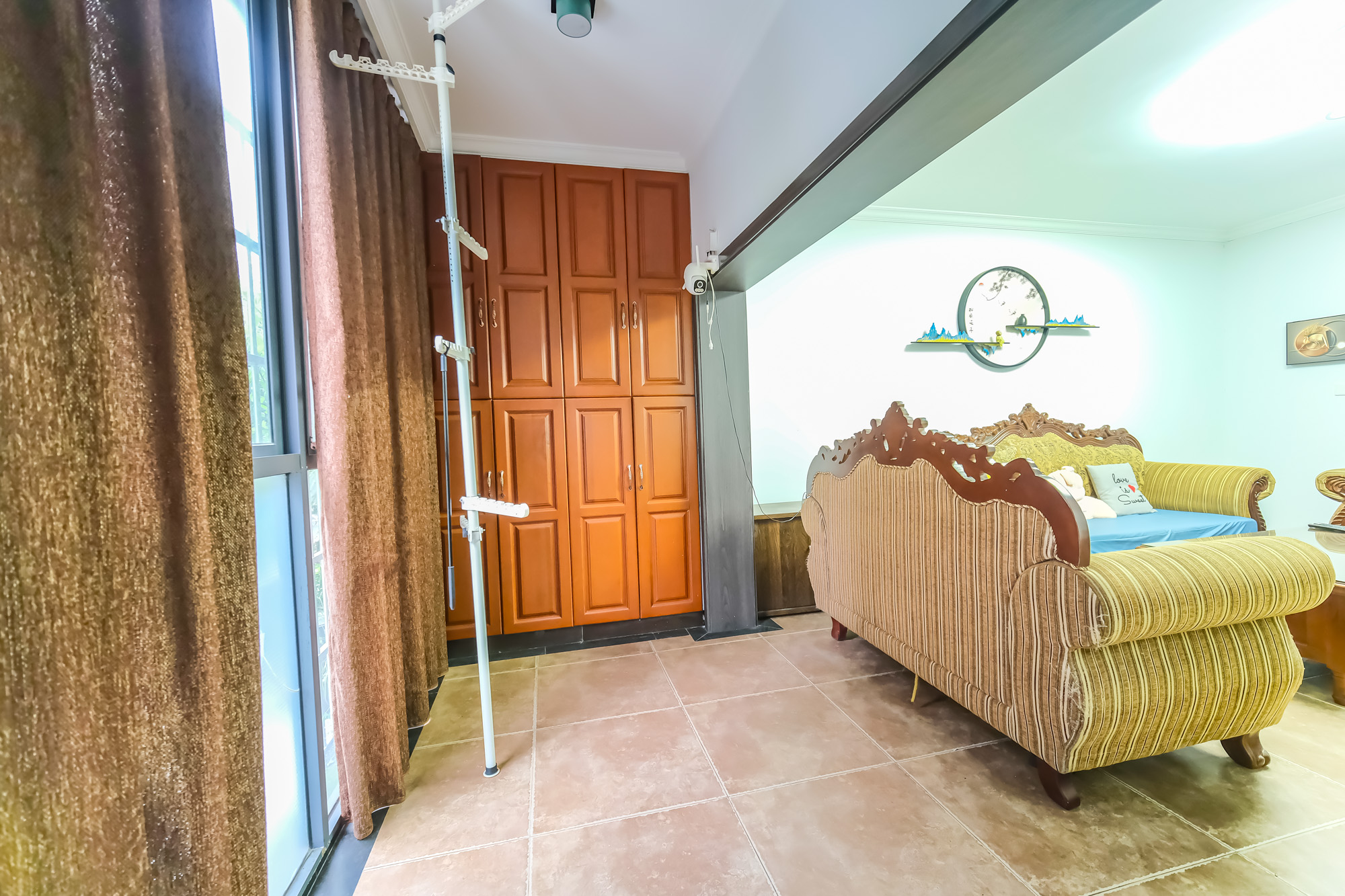 山水湾  3室2厅2卫    85.0万 山水湾  3室2厅2卫    85.0万阳台