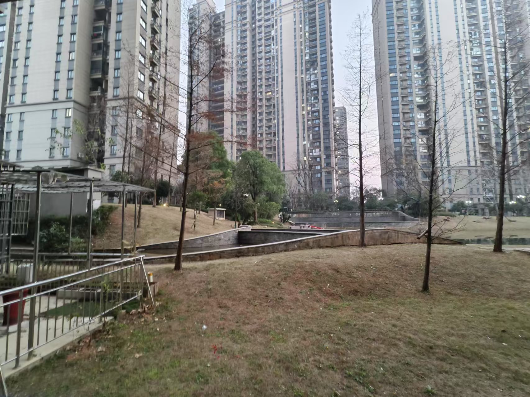 恒大华府 3室1厅1卫 51.8万 恒大华府 3室1厅1卫 51.8万室内图