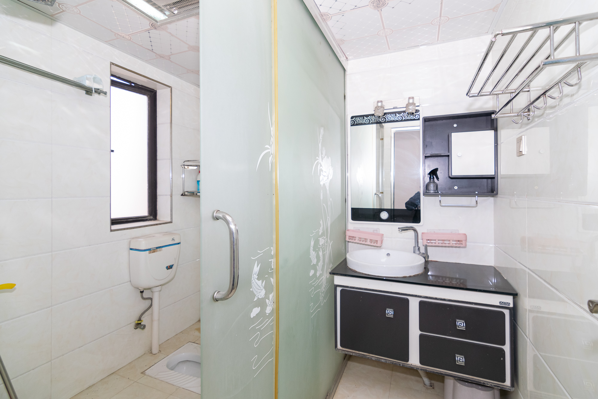 新城国际花都 3室2厅1卫 58.0万 新城国际花都 3室2厅1卫 58.0万卫生间