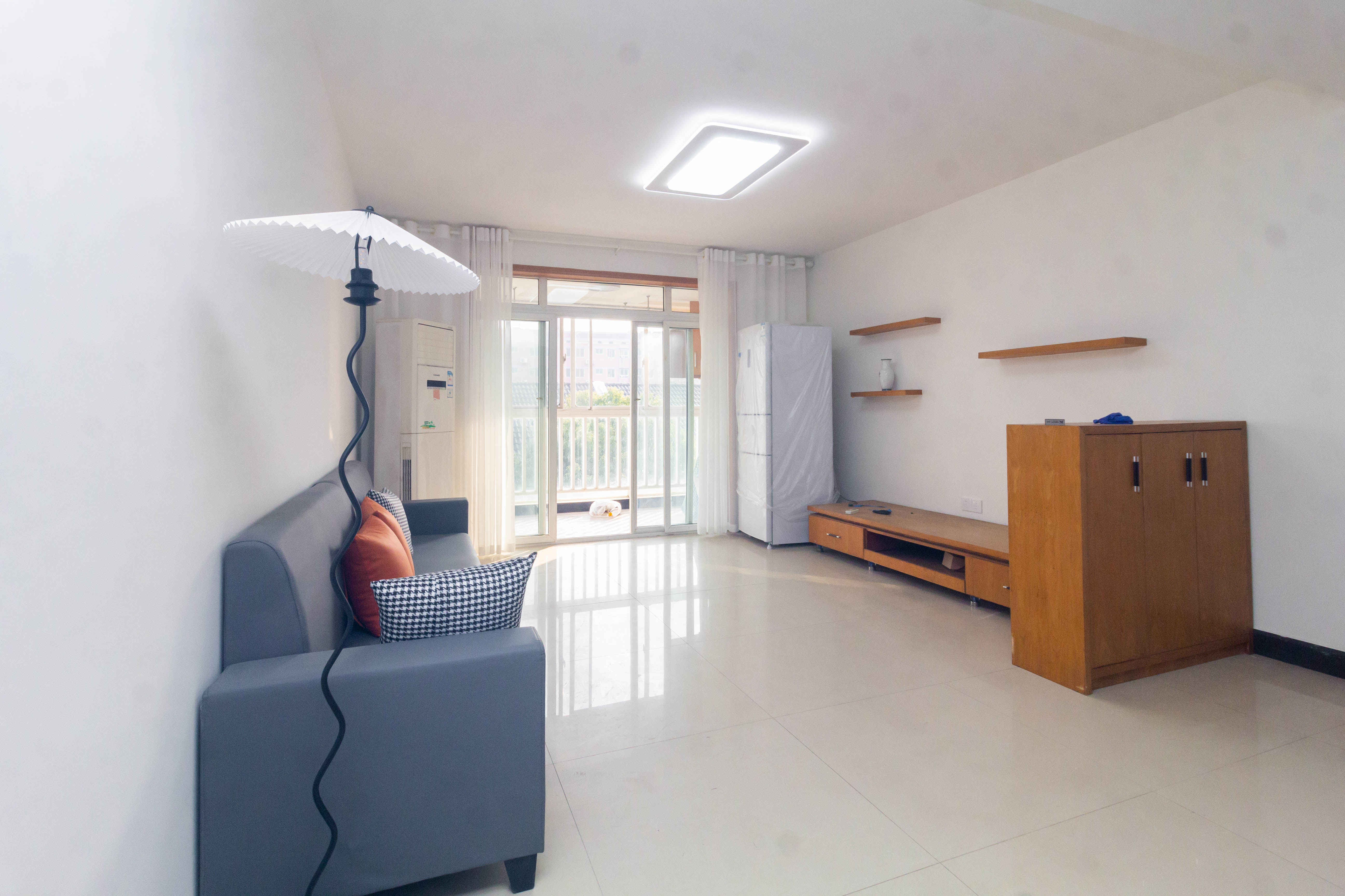 博雅湘水湾 5室2厅2卫 54.80万 博雅湘水湾 5室2厅2卫 54.80万客厅