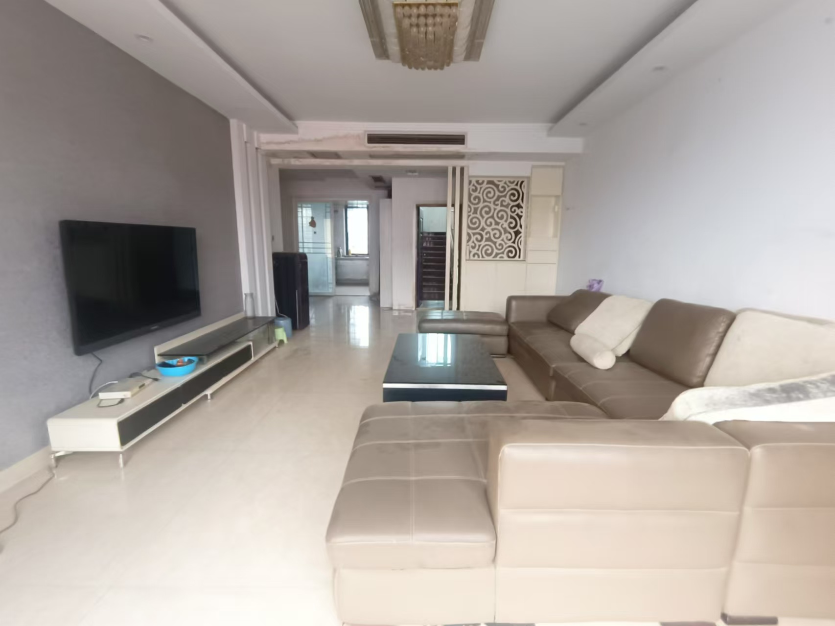 茂林村散盘  4室2厅2卫    1200.0元/月 茂林村散盘  4室2厅2卫    1200.0元/月室内图