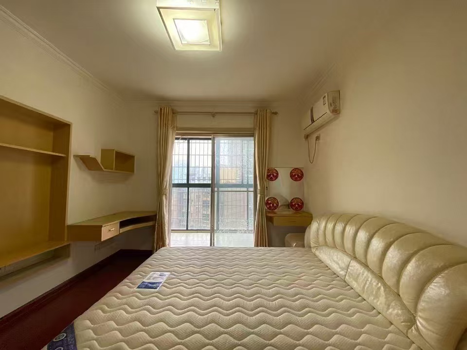 龙江明珠(龙江花苑) 2室2厅1卫 1700.0元/月 龙江明珠(龙江花苑) 2室2厅1卫 1700.0元/月室内图