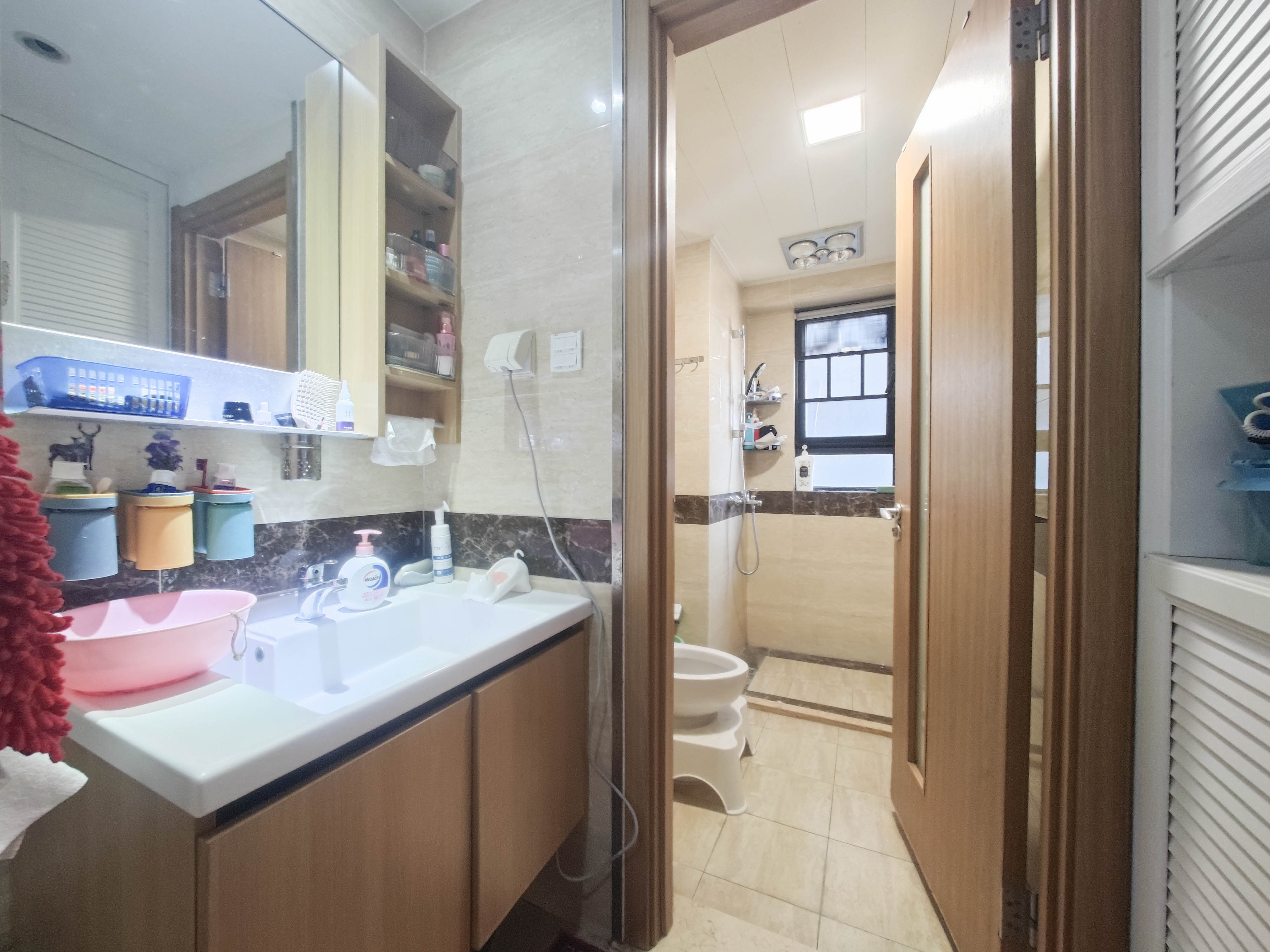 万科魅力之城非凡里 3室2厅2卫 105.0万 万科魅力之城非凡里 3室2厅2卫 105.0万卫生间