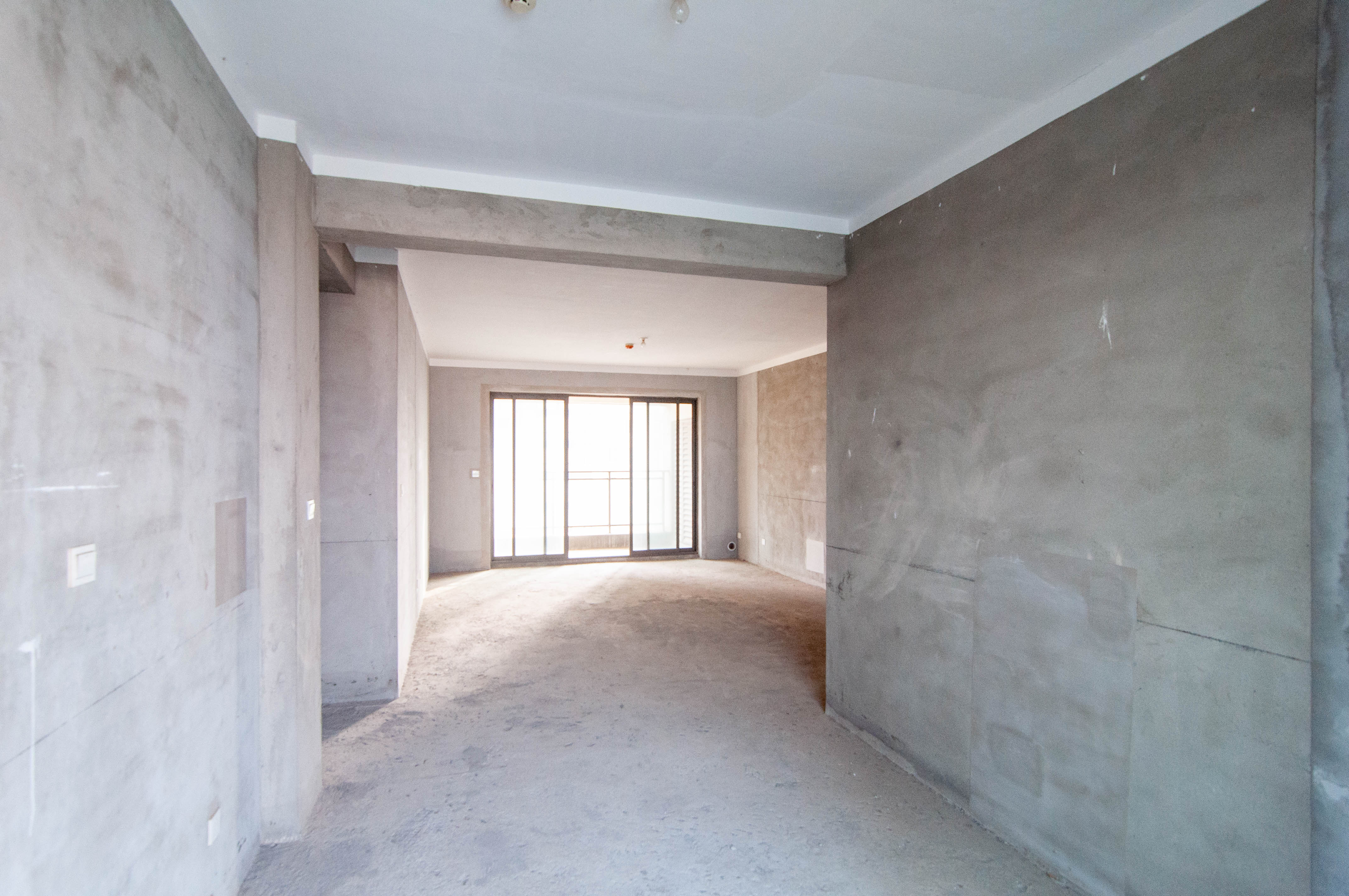 金茂梅溪湖 4室2厅2卫 380.0万 金茂梅溪湖 4室2厅2卫 380.0万客厅