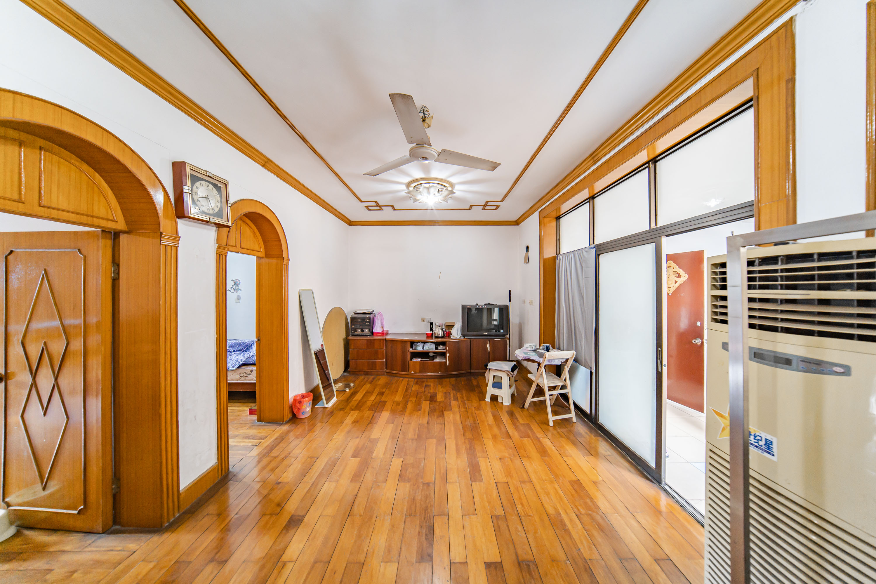 矿冶研究院(科学村社区) 3室2厅1卫 54.0万 矿冶研究院(科学村社区) 3室2厅1卫 54.0万客厅