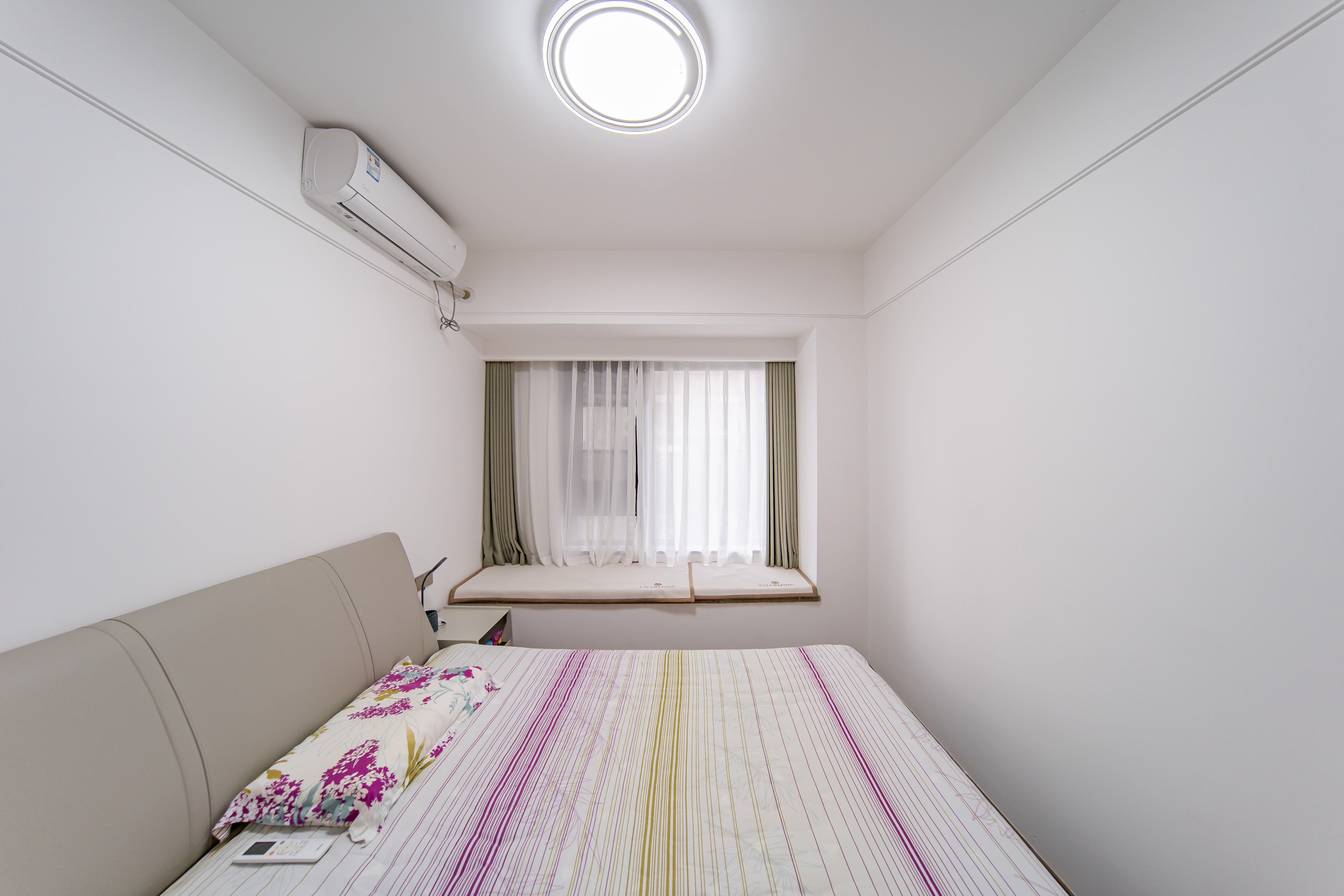 建发电建江山悦  3室2厅2卫   158.00万卧室