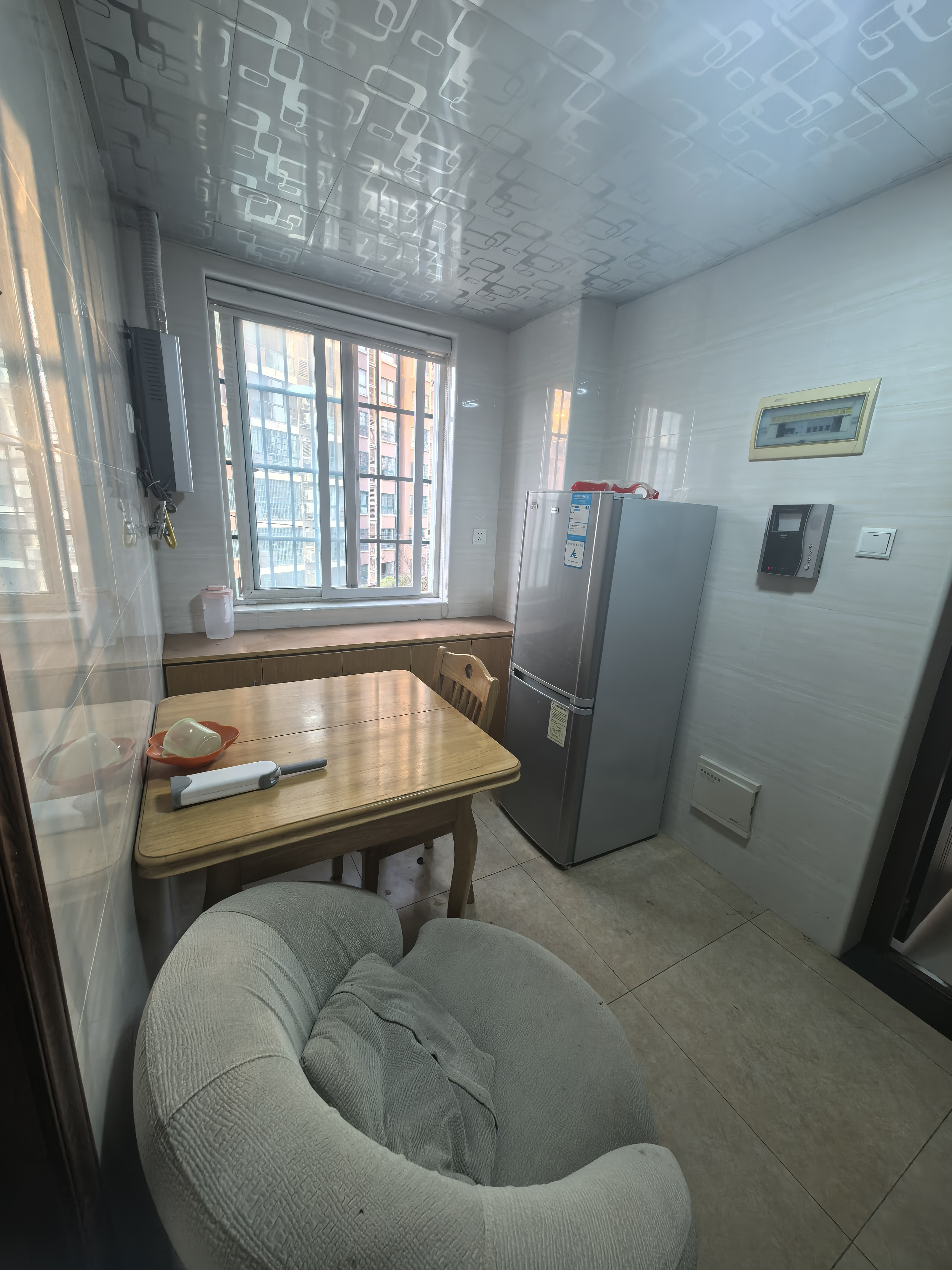 冠都现代城(冠都幸福彼岸) 1室1厅1卫 900.0元/月 冠都现代城(冠都幸福彼岸) 1室1厅1卫 900.0元/月室内图