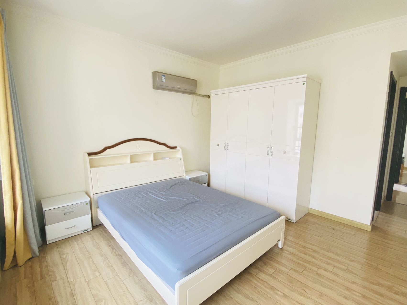 碧桂园 4室2厅2卫 2000.0元/月 碧桂园 4室2厅2卫 2000.0元/月室内图