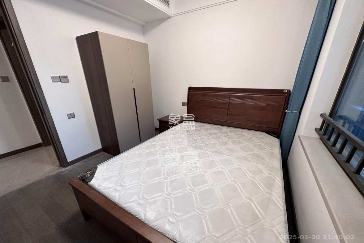 龙湖春江天玺 3室2厅2卫 3800.0元/月 龙湖春江天玺 3室2厅2卫 3800.0元/月室内图