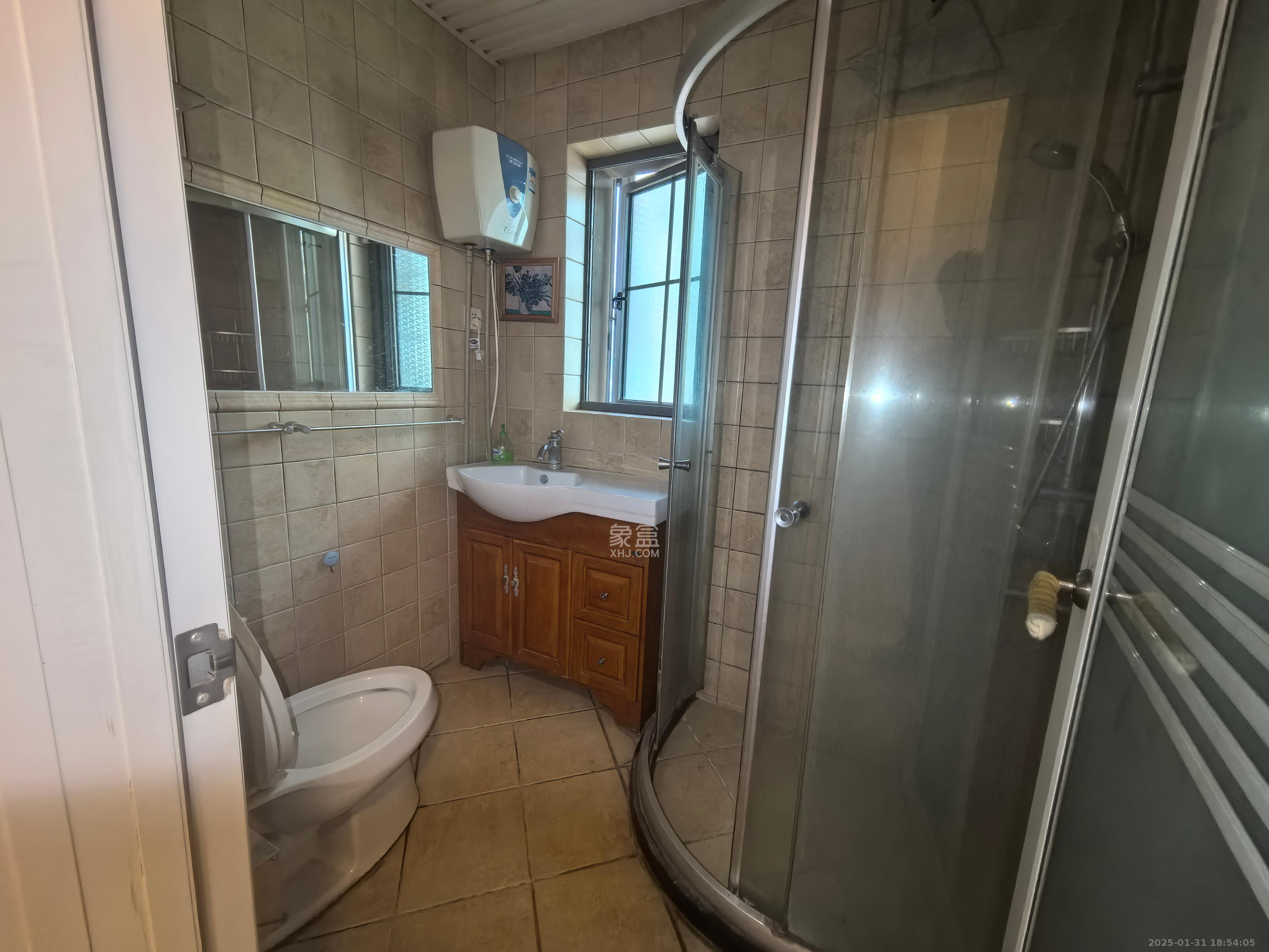 托斯卡纳洋房高层 3室2厅2卫 5200.0元/月 托斯卡纳洋房高层 3室2厅2卫 5200.0元/月室内图