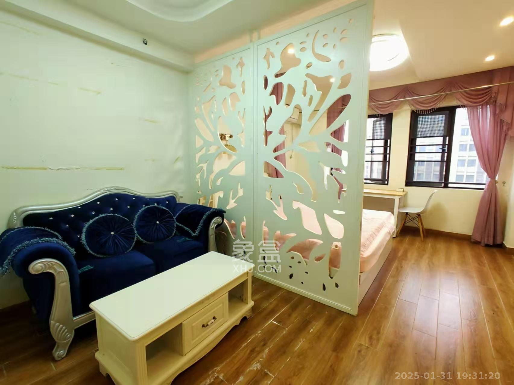 钰龙天下二期(钰龙佳园) 1室1厅1卫 1300.0元/月 钰龙天下二期(钰龙佳园) 1室1厅1卫 1300.0元/月室内图