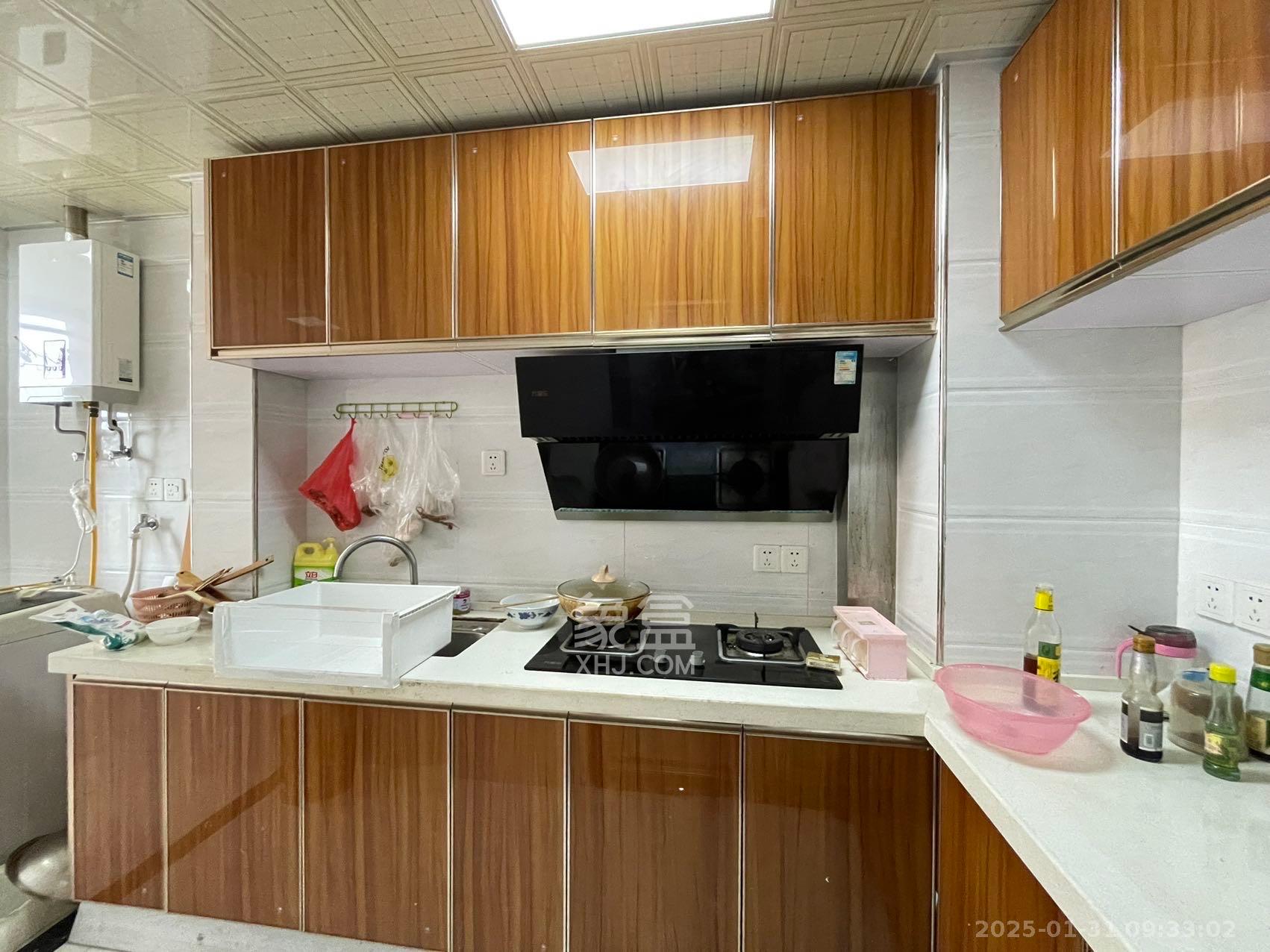 天下一家 2室2厅1卫 2500.0元/月 天下一家 2室2厅1卫 2500.0元/月室内图