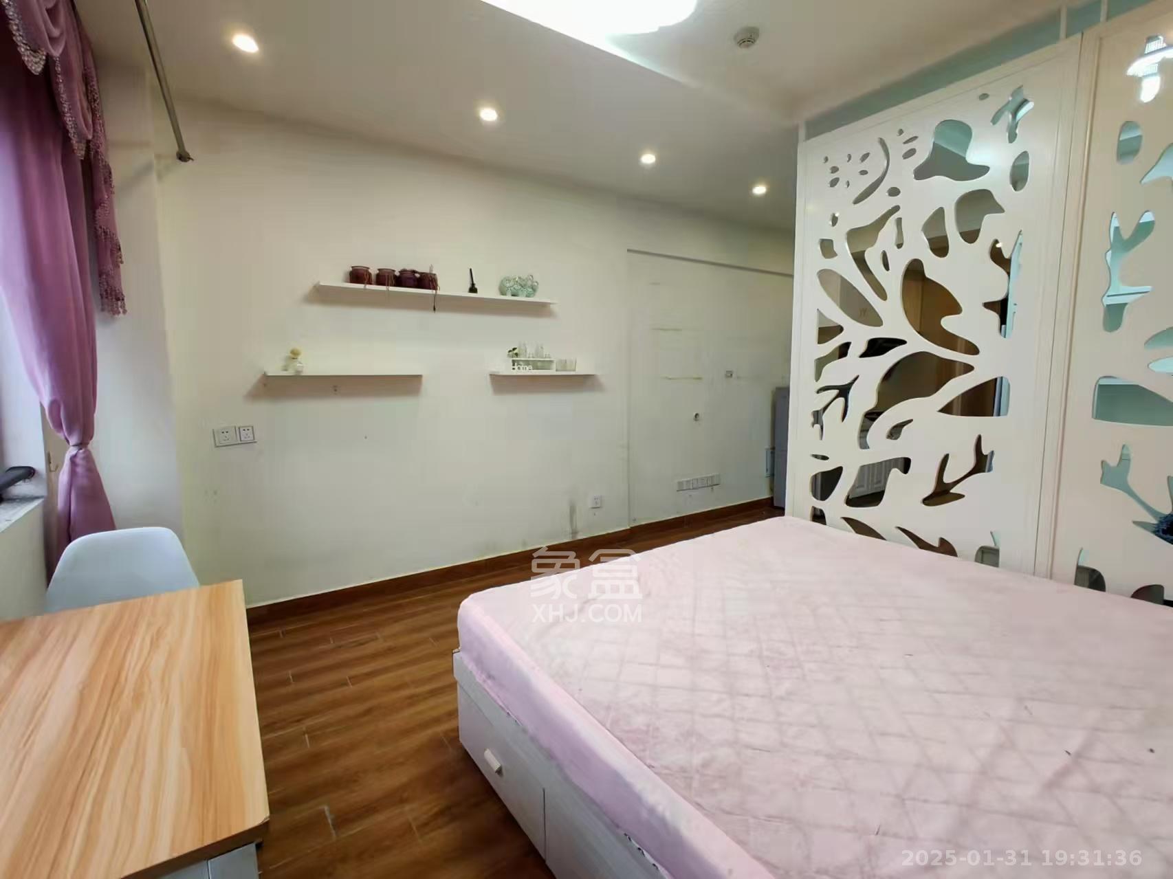 钰龙天下二期(钰龙佳园) 1室1厅1卫 1300.0元/月 钰龙天下二期(钰龙佳园) 1室1厅1卫 1300.0元/月室内图