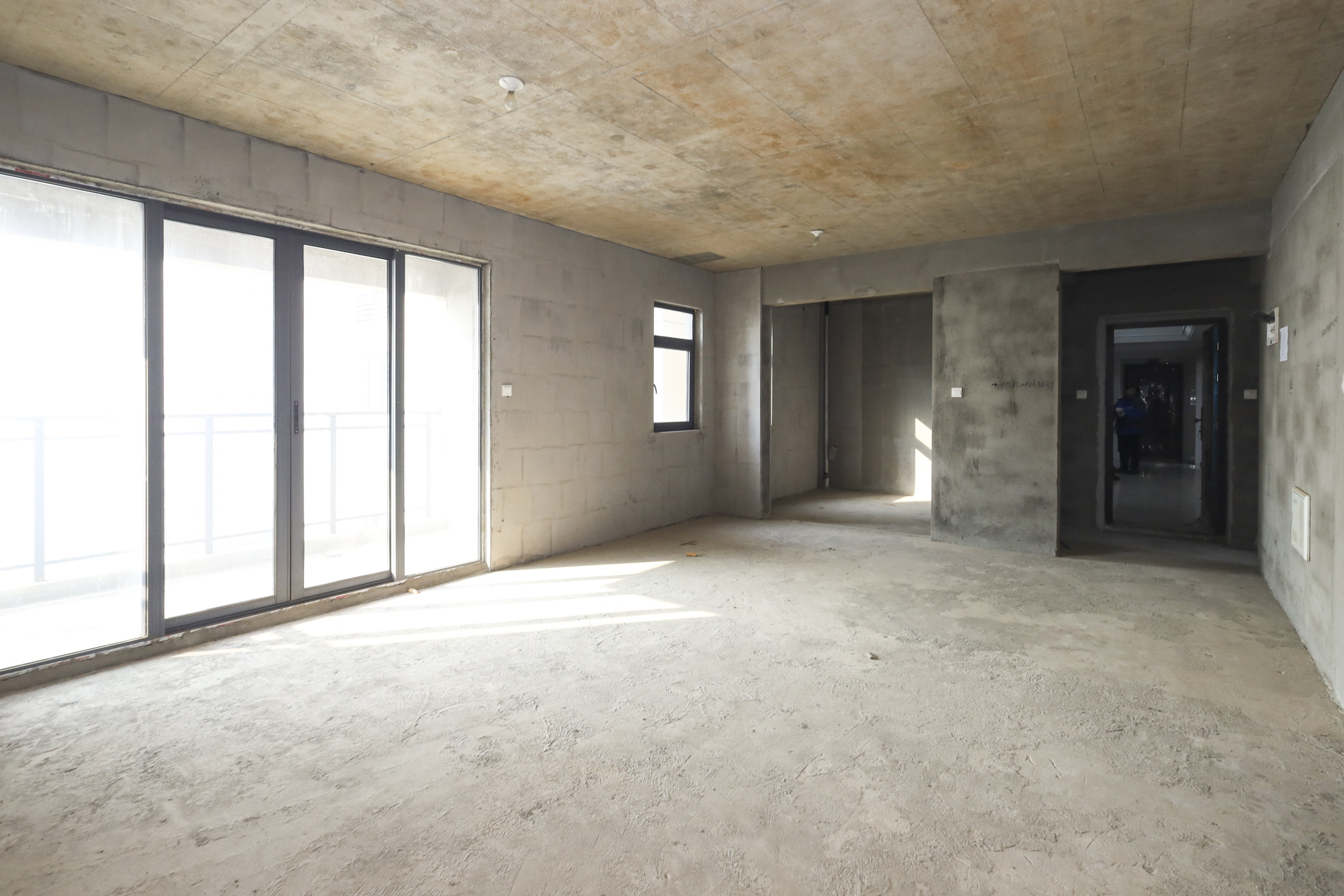 嘉宇北部湾A区  4室2厅2卫    77.2万客厅