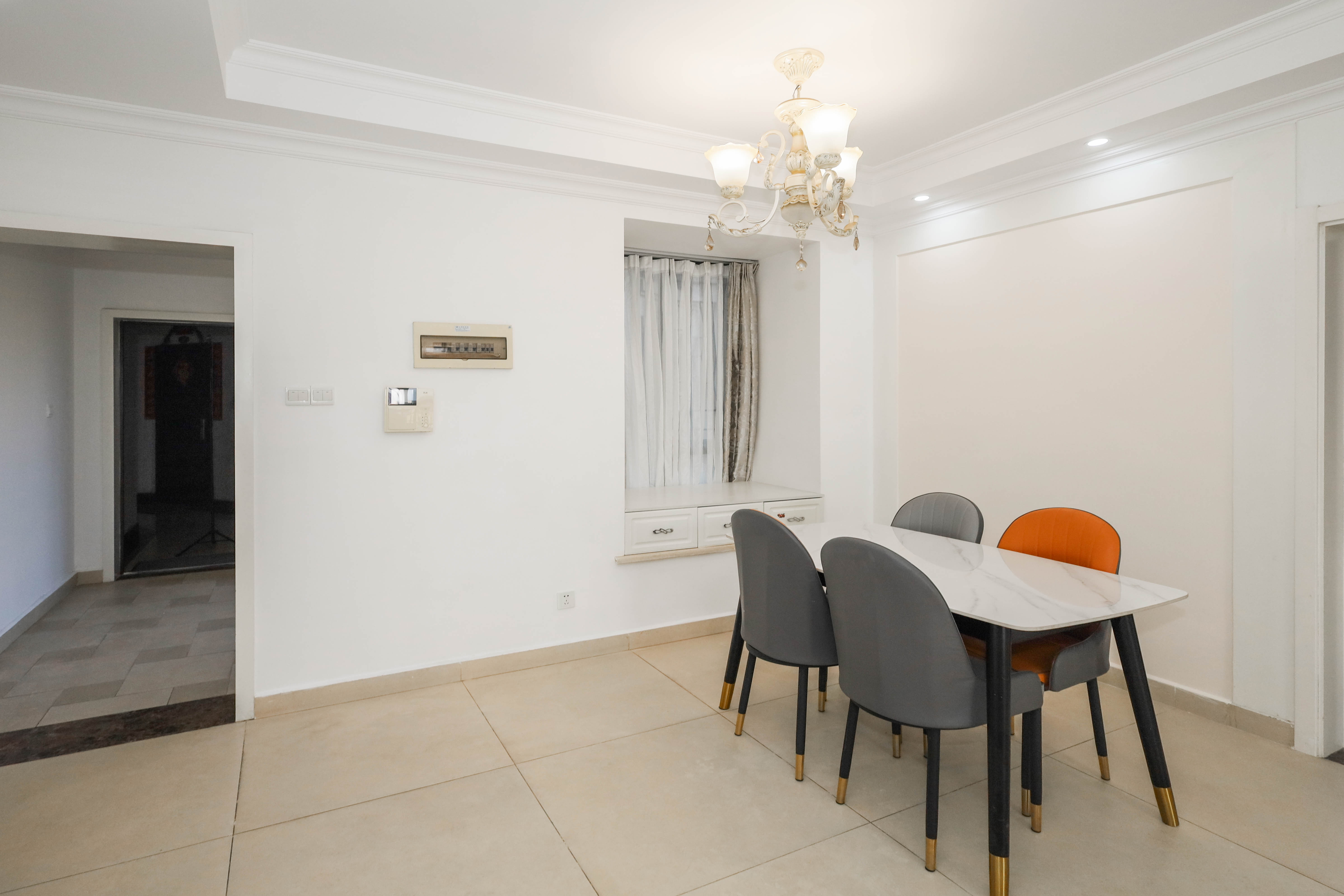 保利麓谷林语B区  3室2厅1卫    106.0万 保利麓谷林语B区  3室2厅1卫    106.0万其他